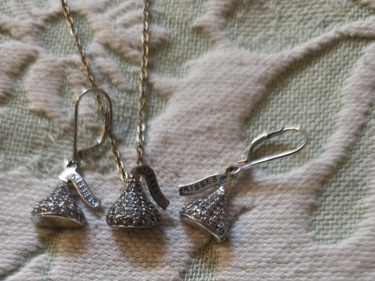 Hershey's Kisses Necklace & Earrings Set
