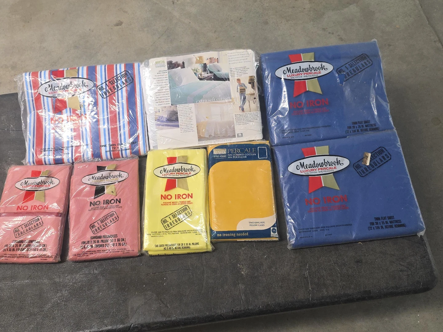 Meadowbrook Twin Flat Sheet & Pillowcases