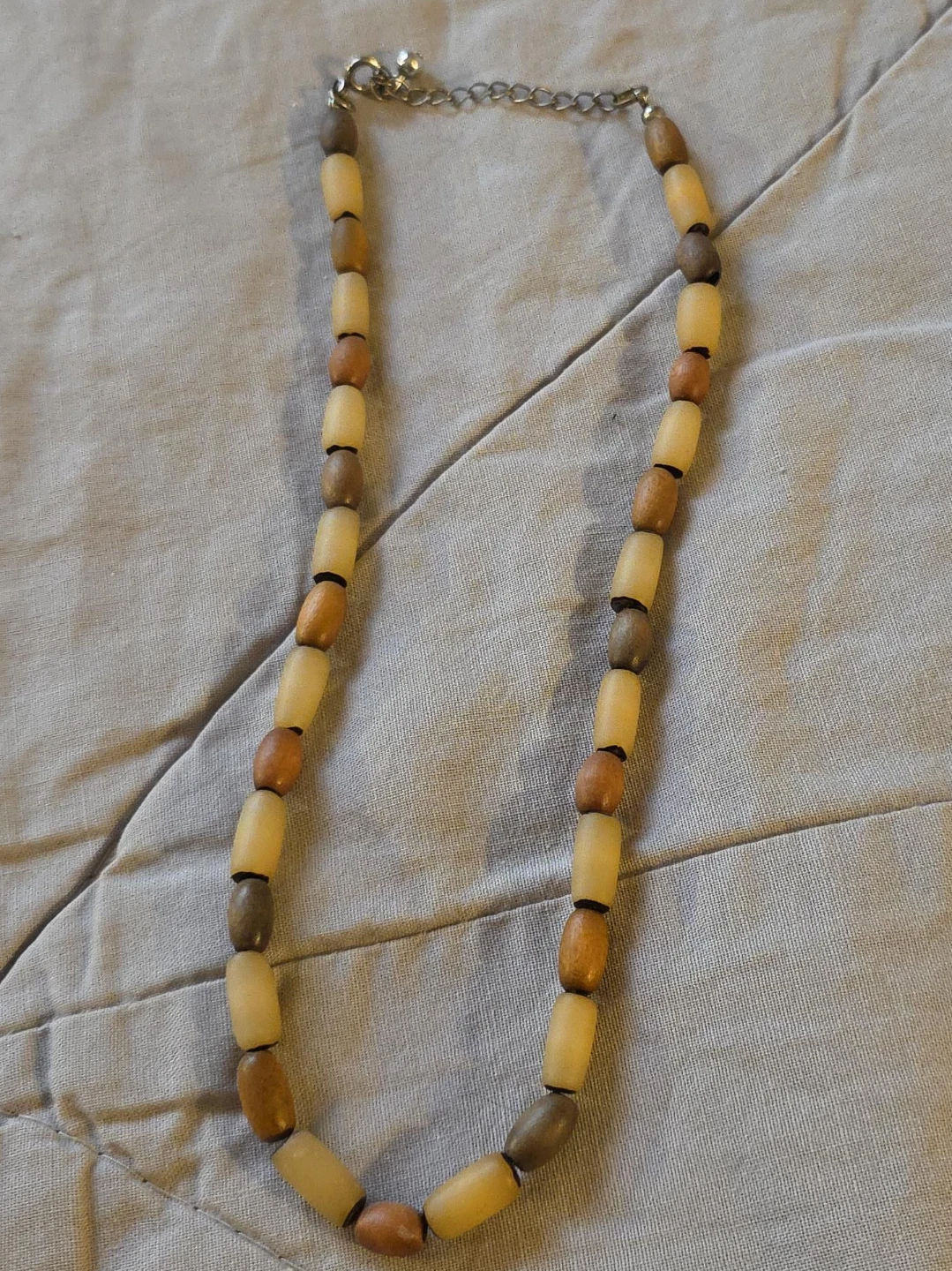 Wooden Bead Necklace image indicator(1)