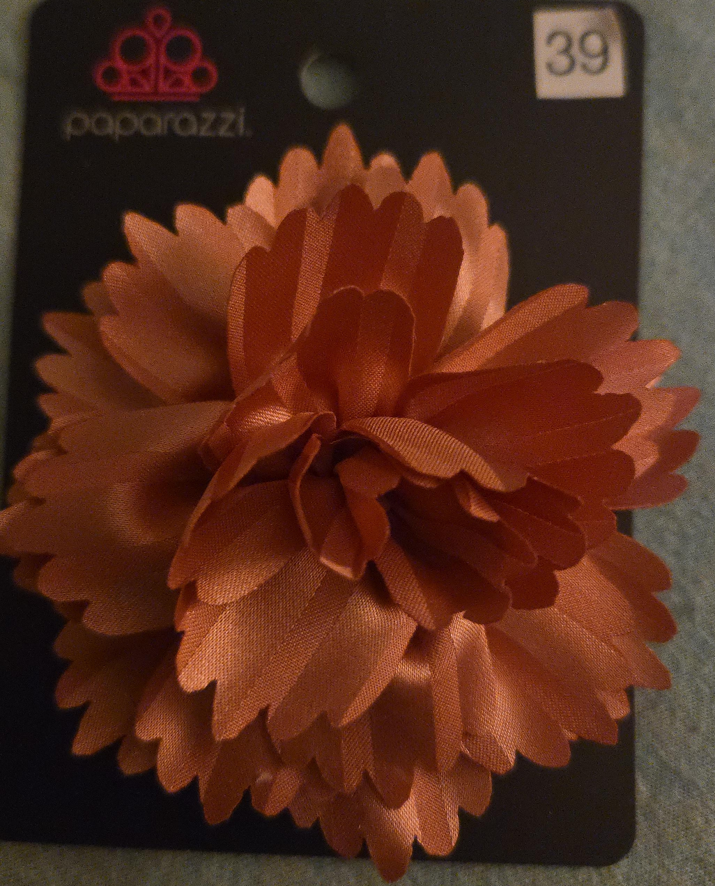 Paparazzi Hair Clip - Flower Design