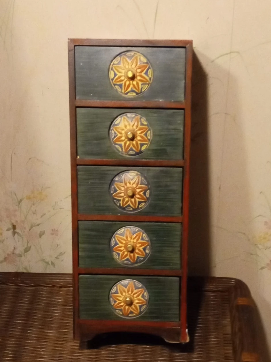 Wooden 5-Drawer Organizer Chest