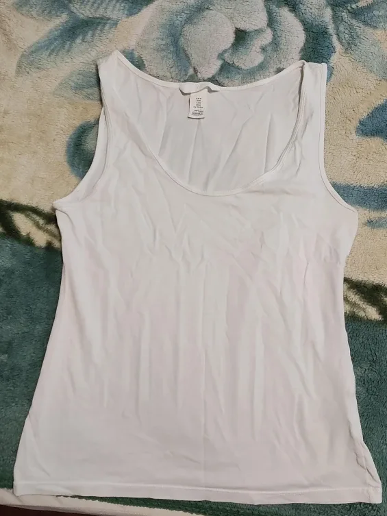 H&M White Tank Top - Size M