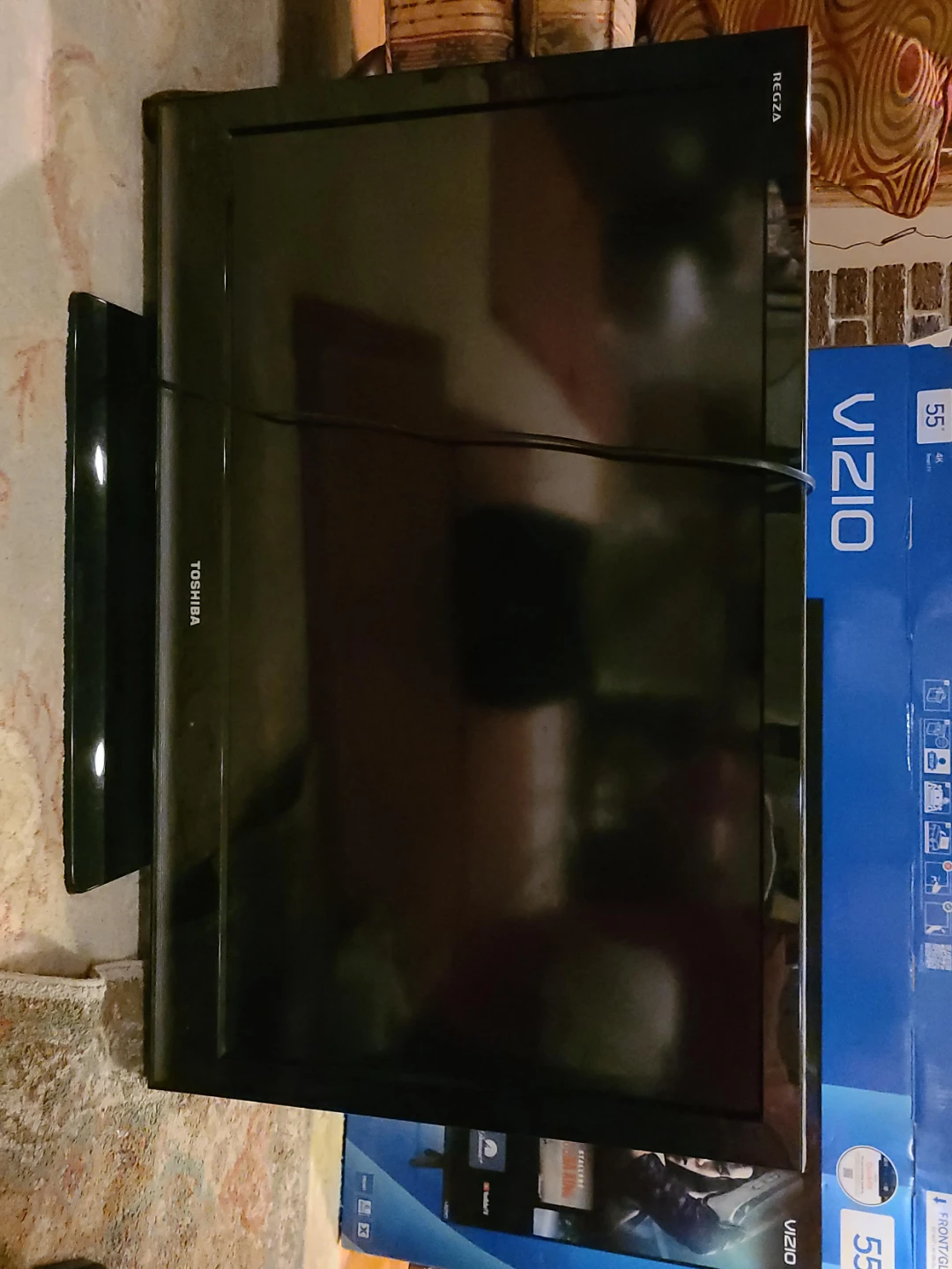 Toshiba Regza TV thumbnail