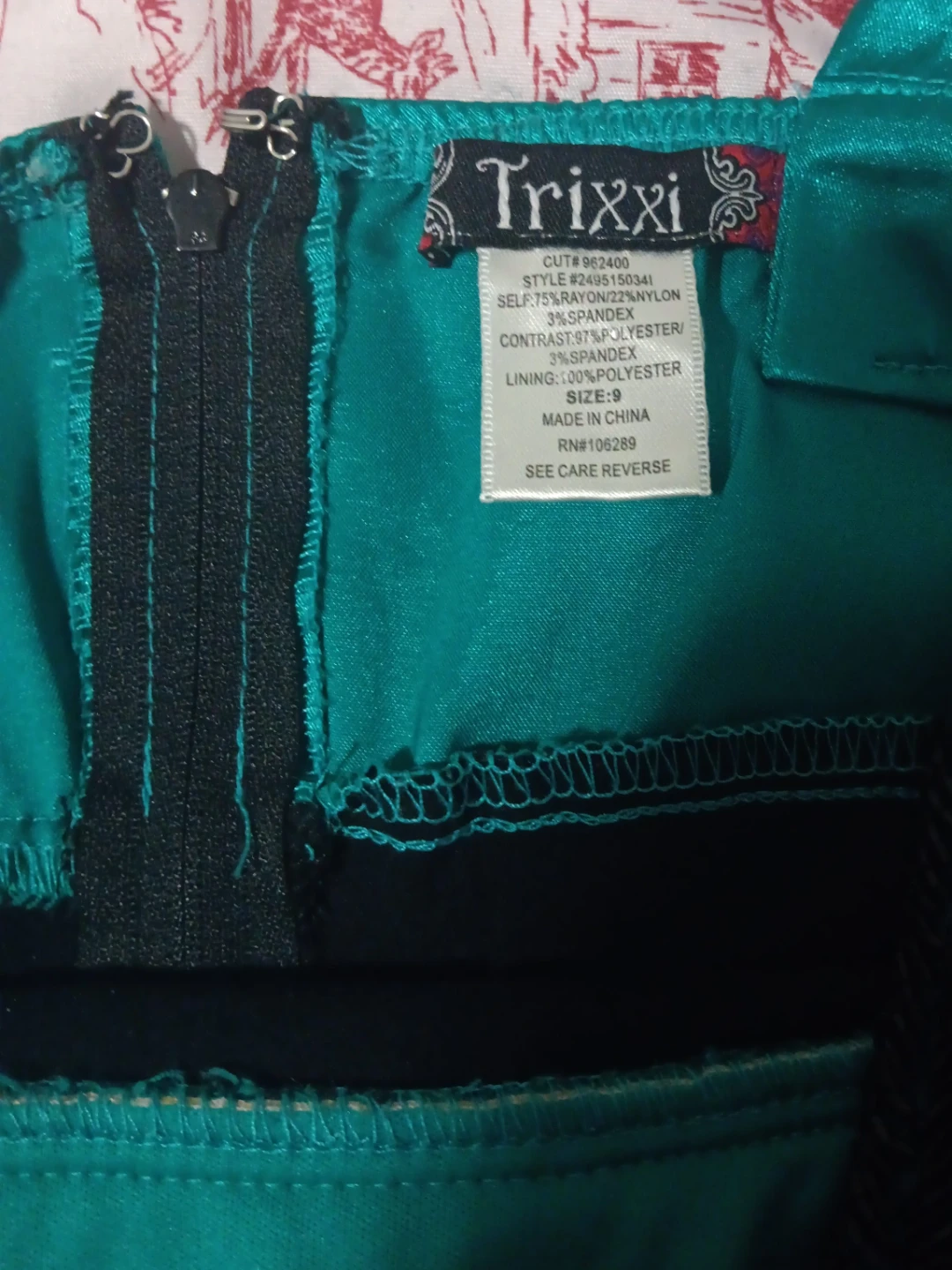 Trixxi Dress - Size 9 - Green & Black