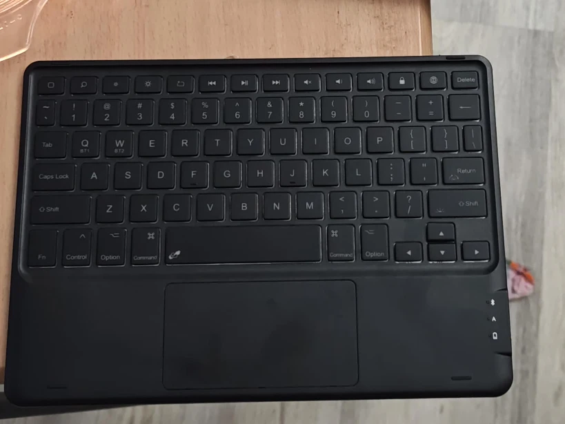 Black Keyboard with Touchpad
