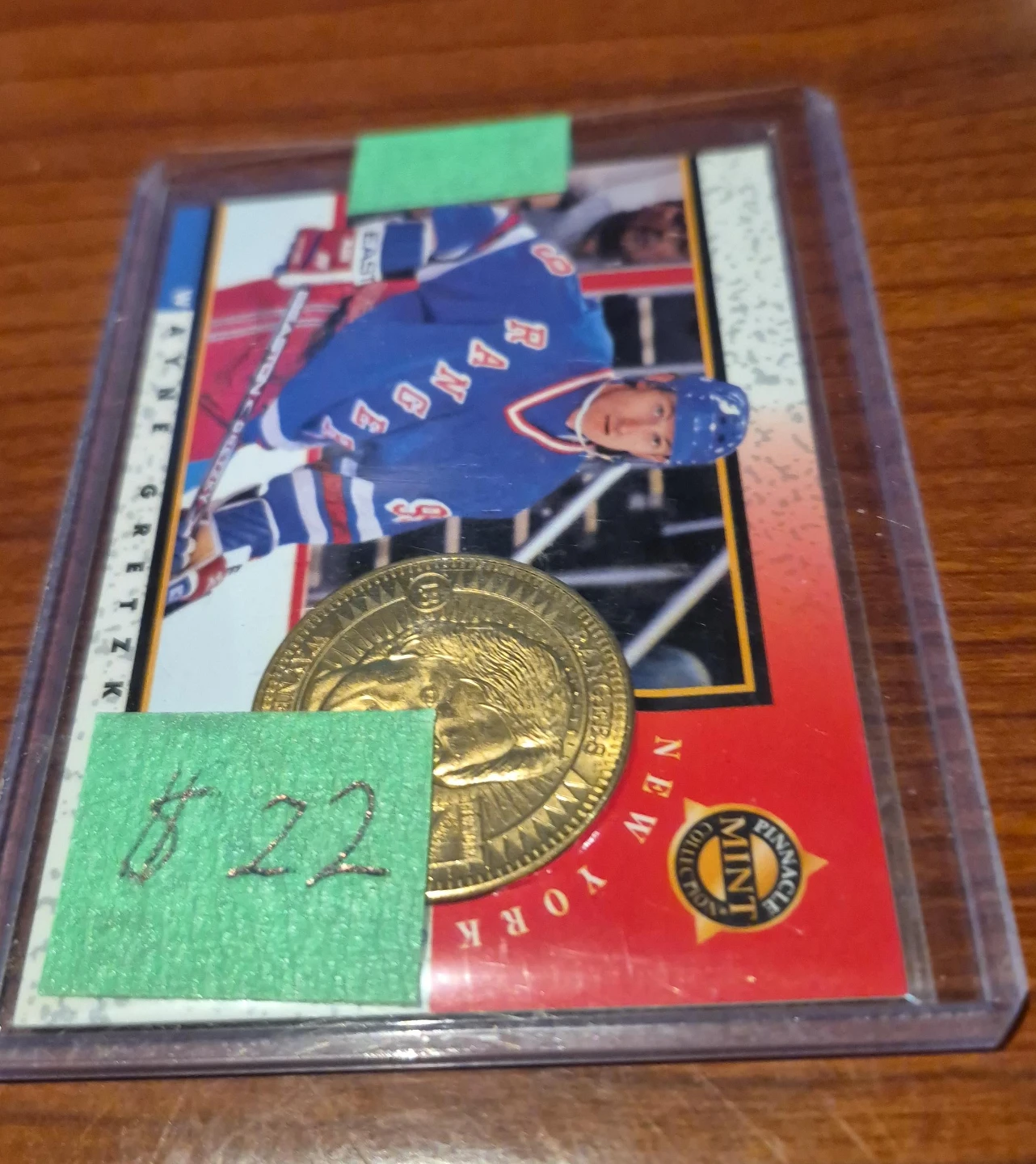 Wayne Gretzky Rangers Pinnacle Mint Card thumbnail