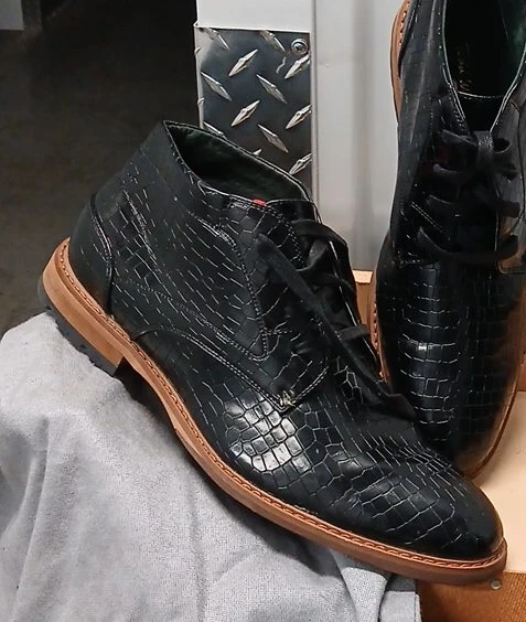 Todd Welsher Black Alligator Print Boots Size 11.5