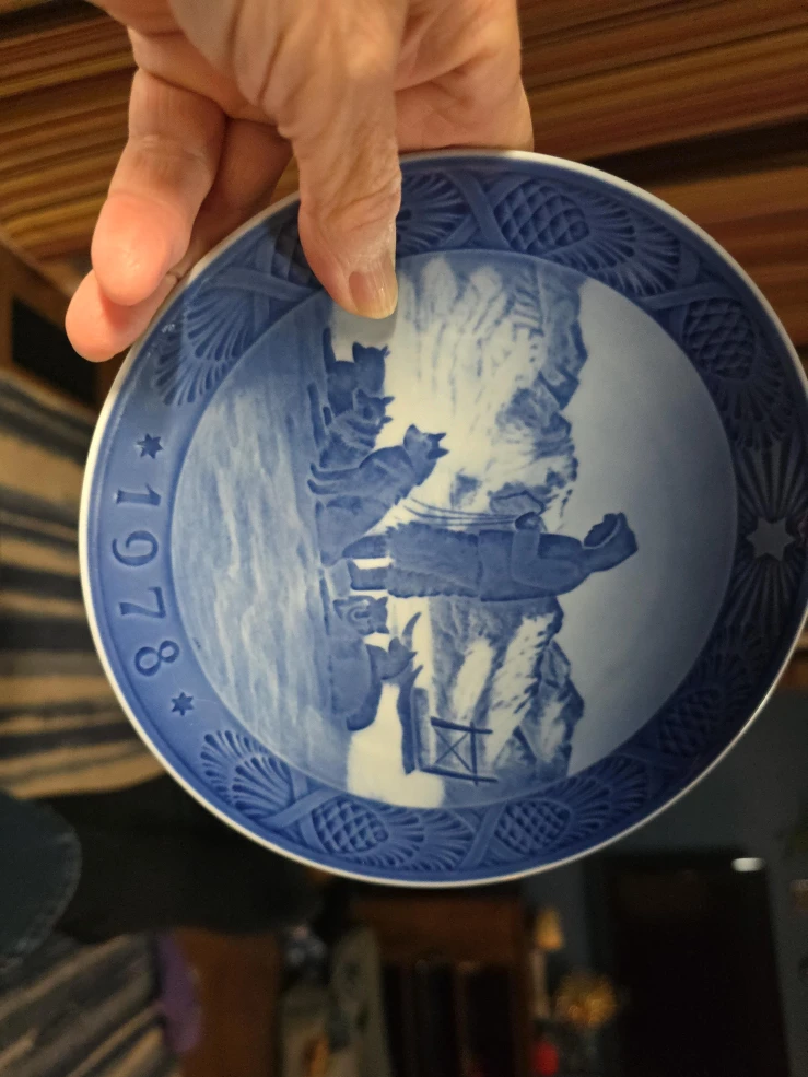 Bing & Grondahl 1978 Christmas Plate