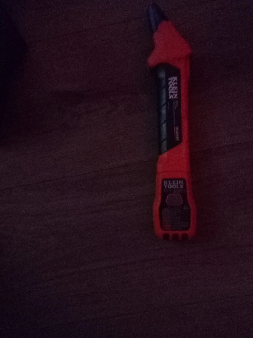 Klein Tools Non-Contact Voltage Tester thumbnail