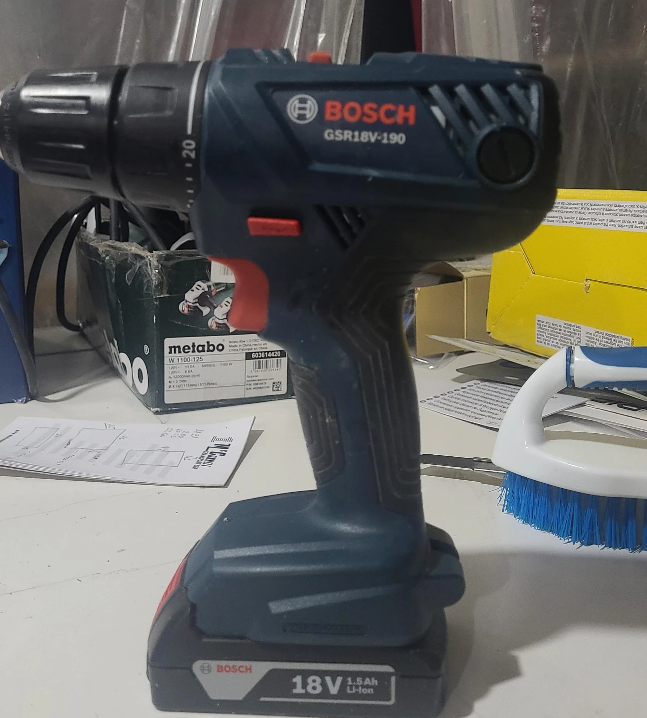 Bosch GSR18V-190 Cordless Drill Kit
