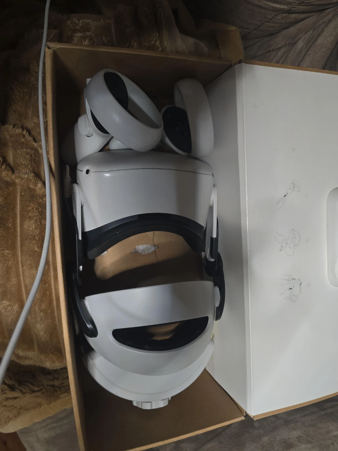 Meta Quest 2 VR Headset with Box