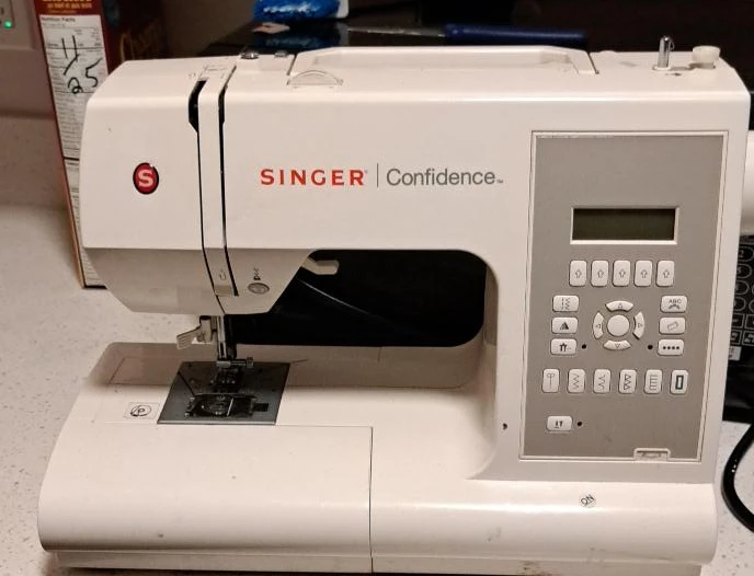 Singer Confidence Sewing Machine