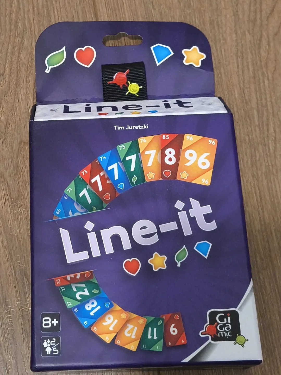 Line-it card game by Tim Juretzki