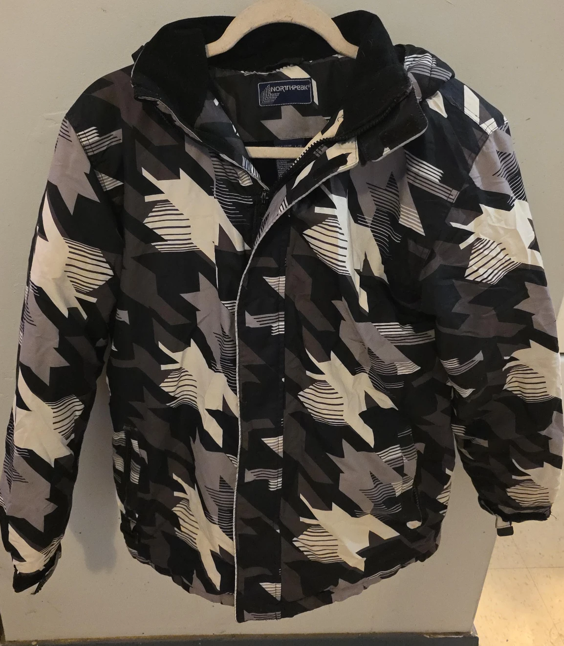Northpeak Jacket - Black, Grey, White Pattern