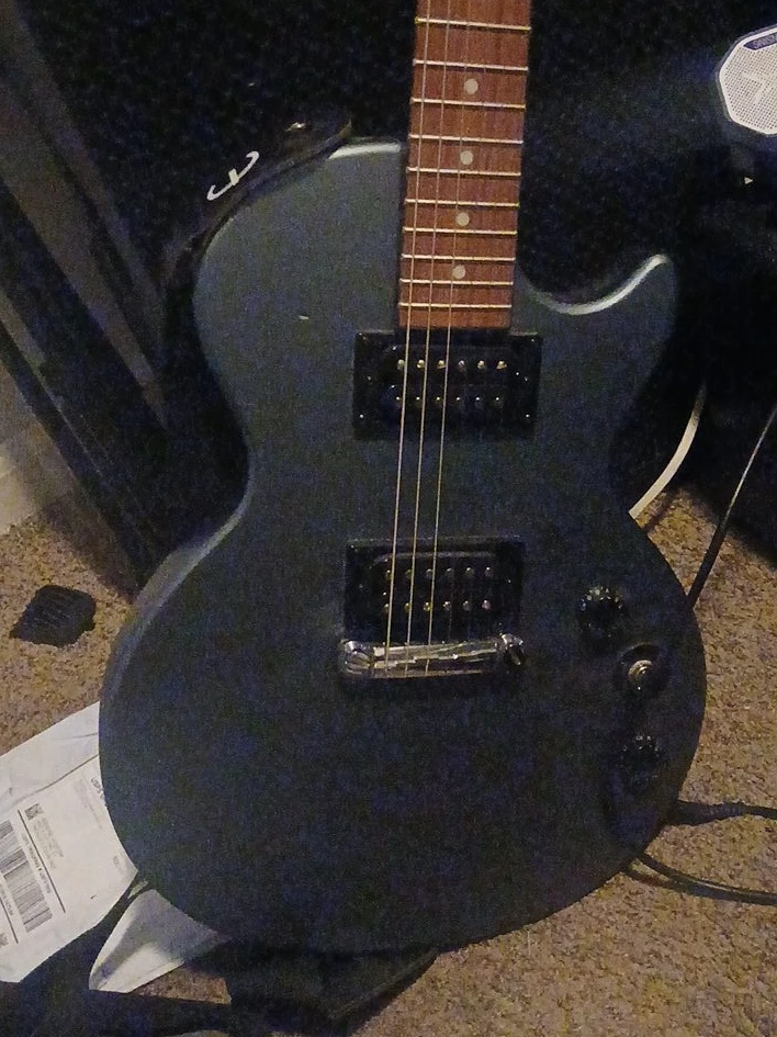 Used Electric Guitar