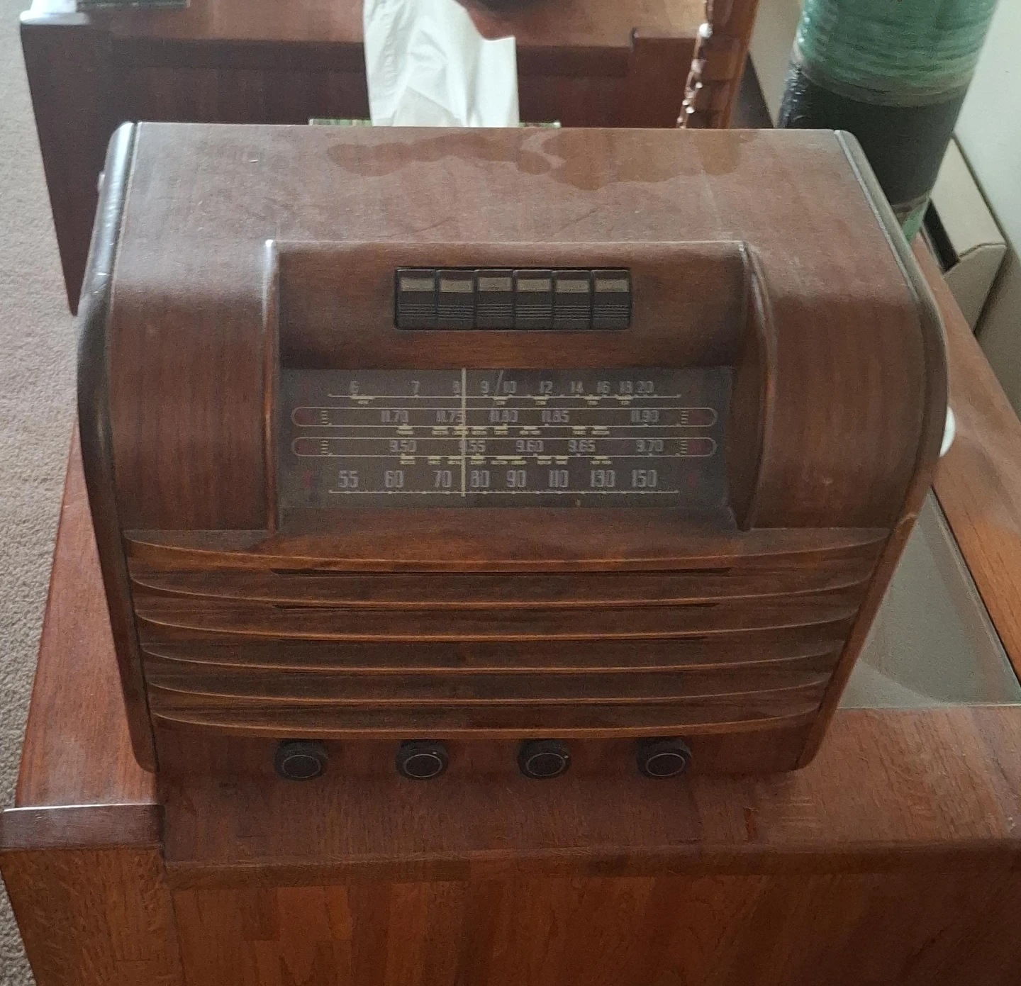 Vintage Wood Radio