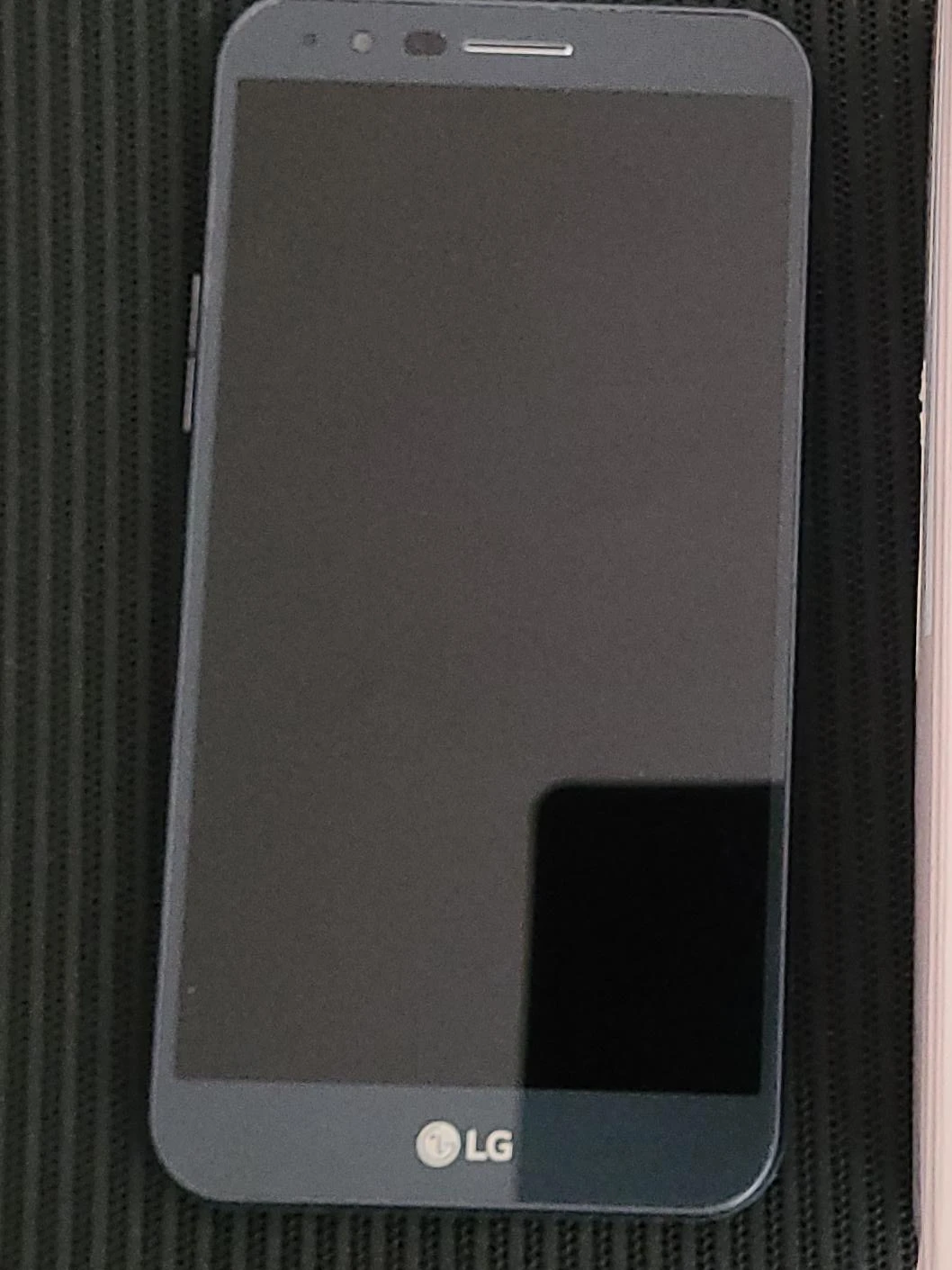 LG Stylo 3 Plus Smartphone with Box