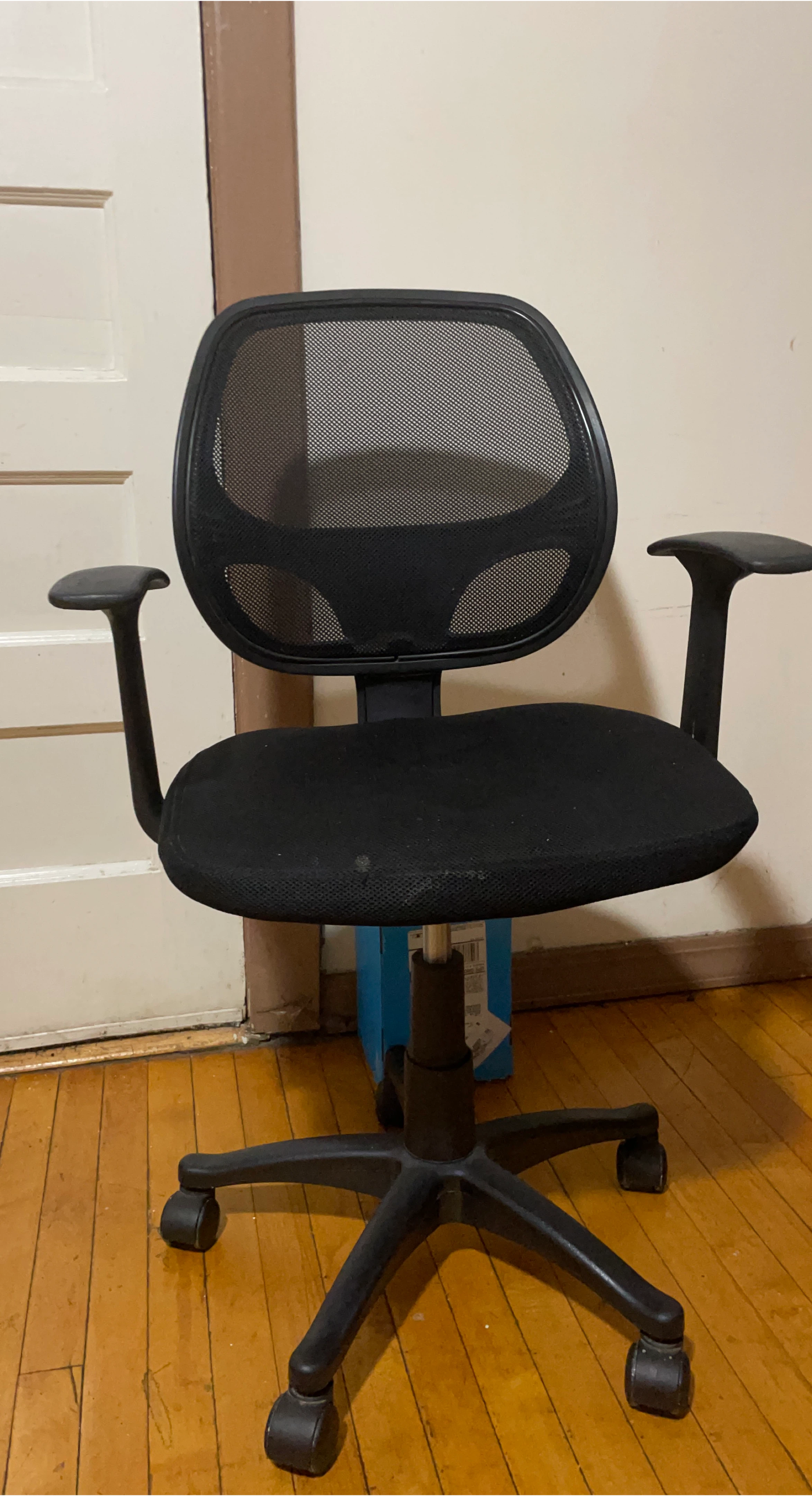 Black Mesh Office Chair
