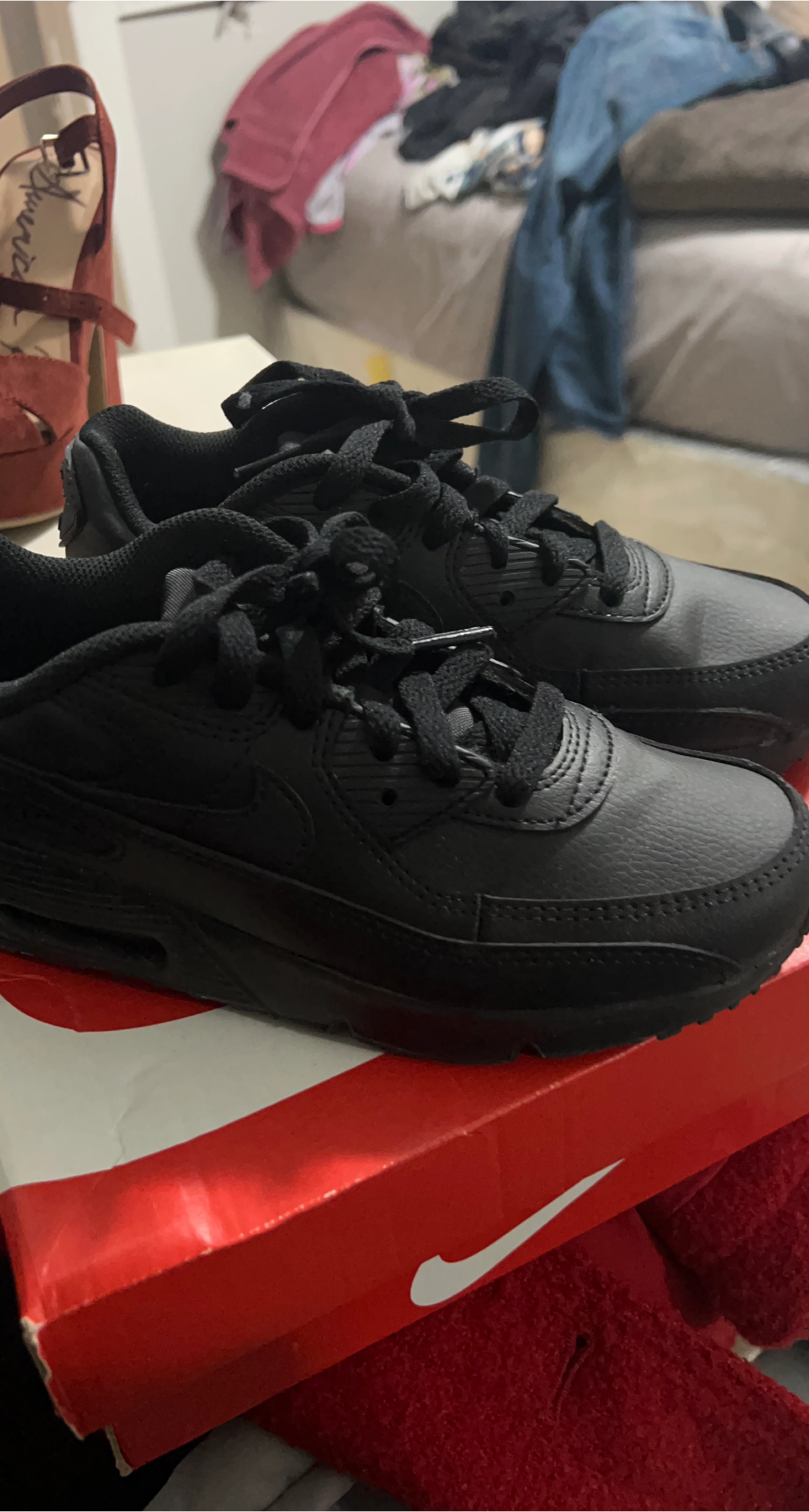 Nike Air Max 90 All Black Sneakers