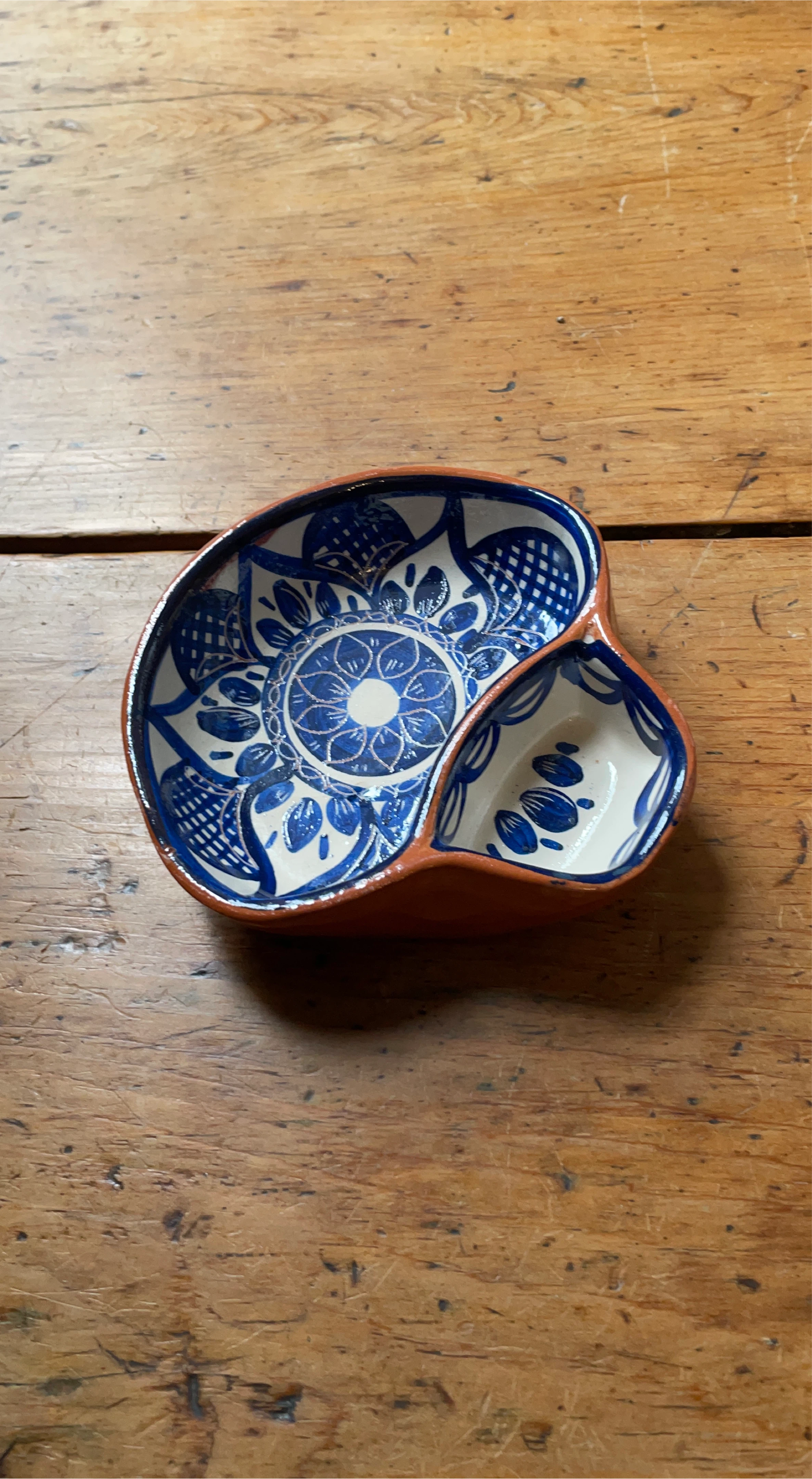 Handmade Portuguese Ceramic Olive Dish #Cleanout image indicator(2)