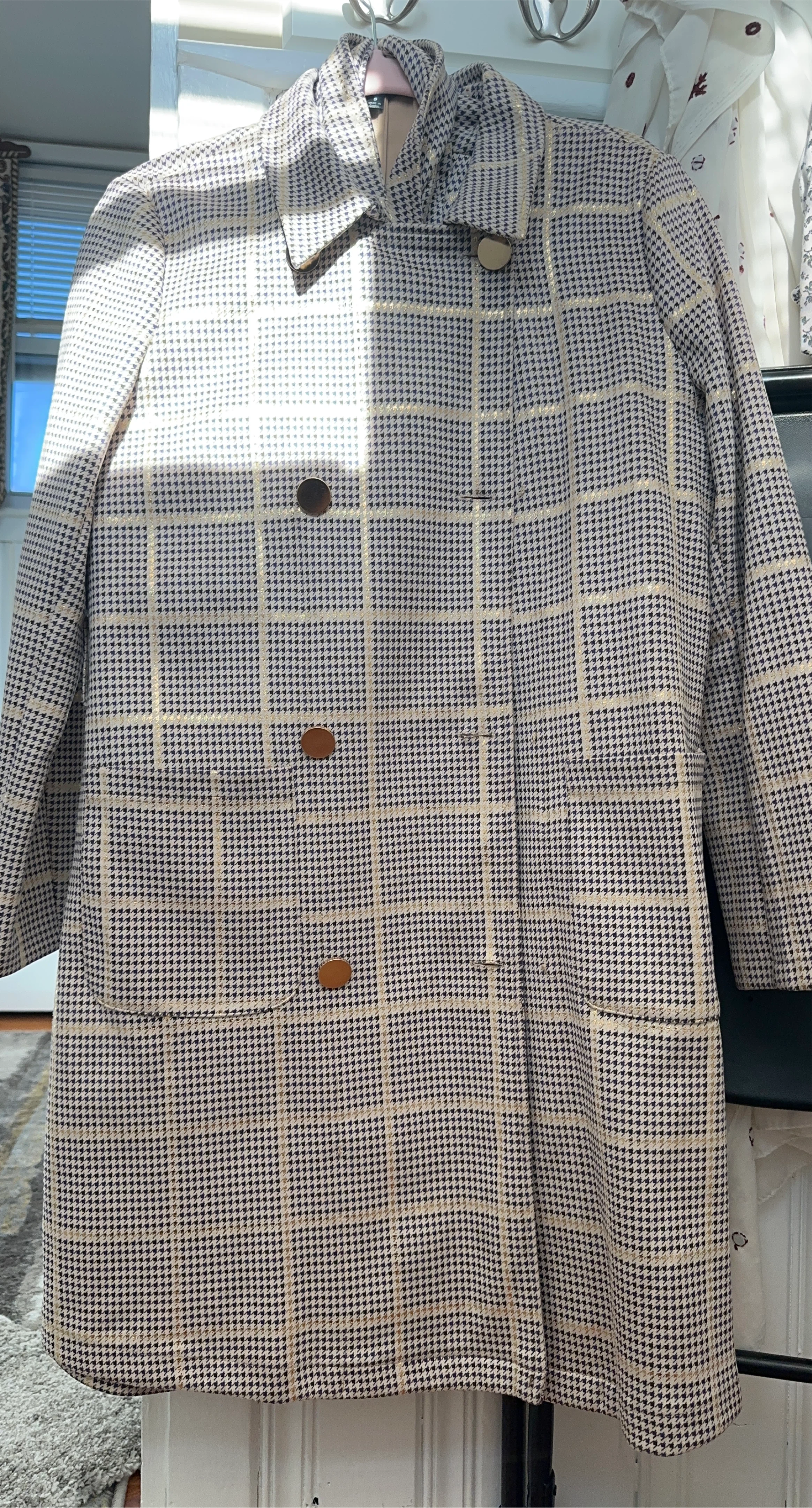 Houndstooth Patterned Coat