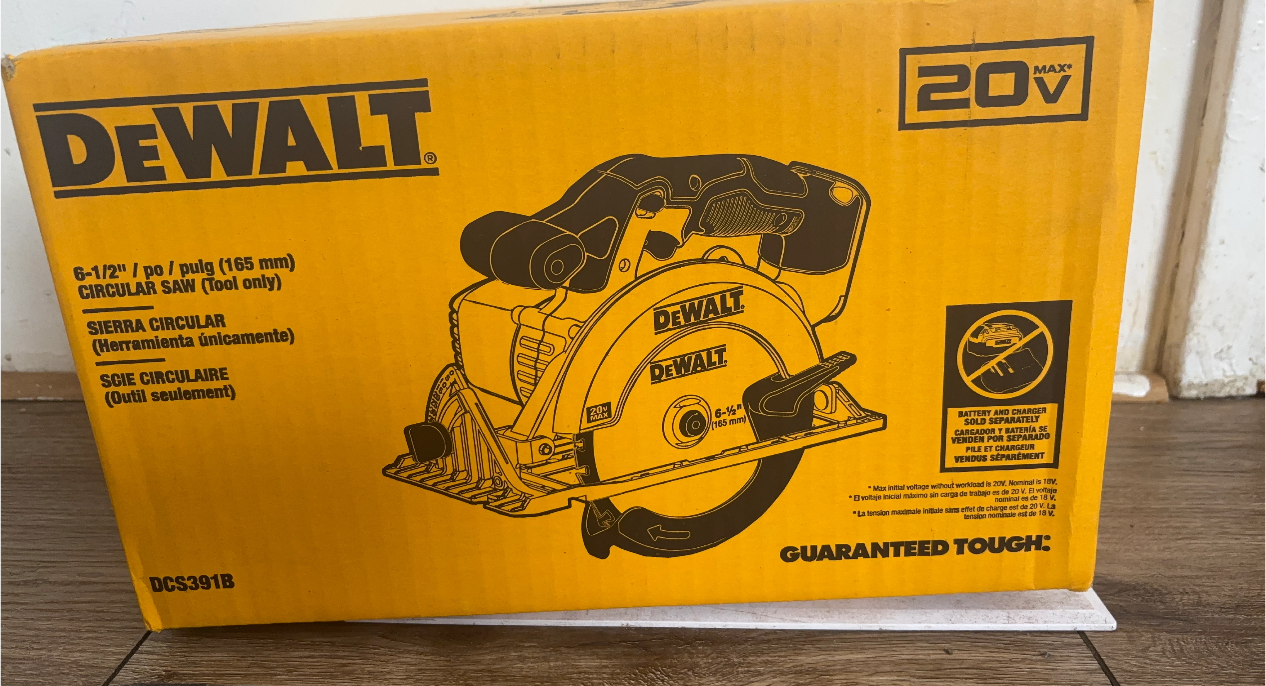DeWalt 20V Max 6-1/2" Circular Saw (Tool Only)