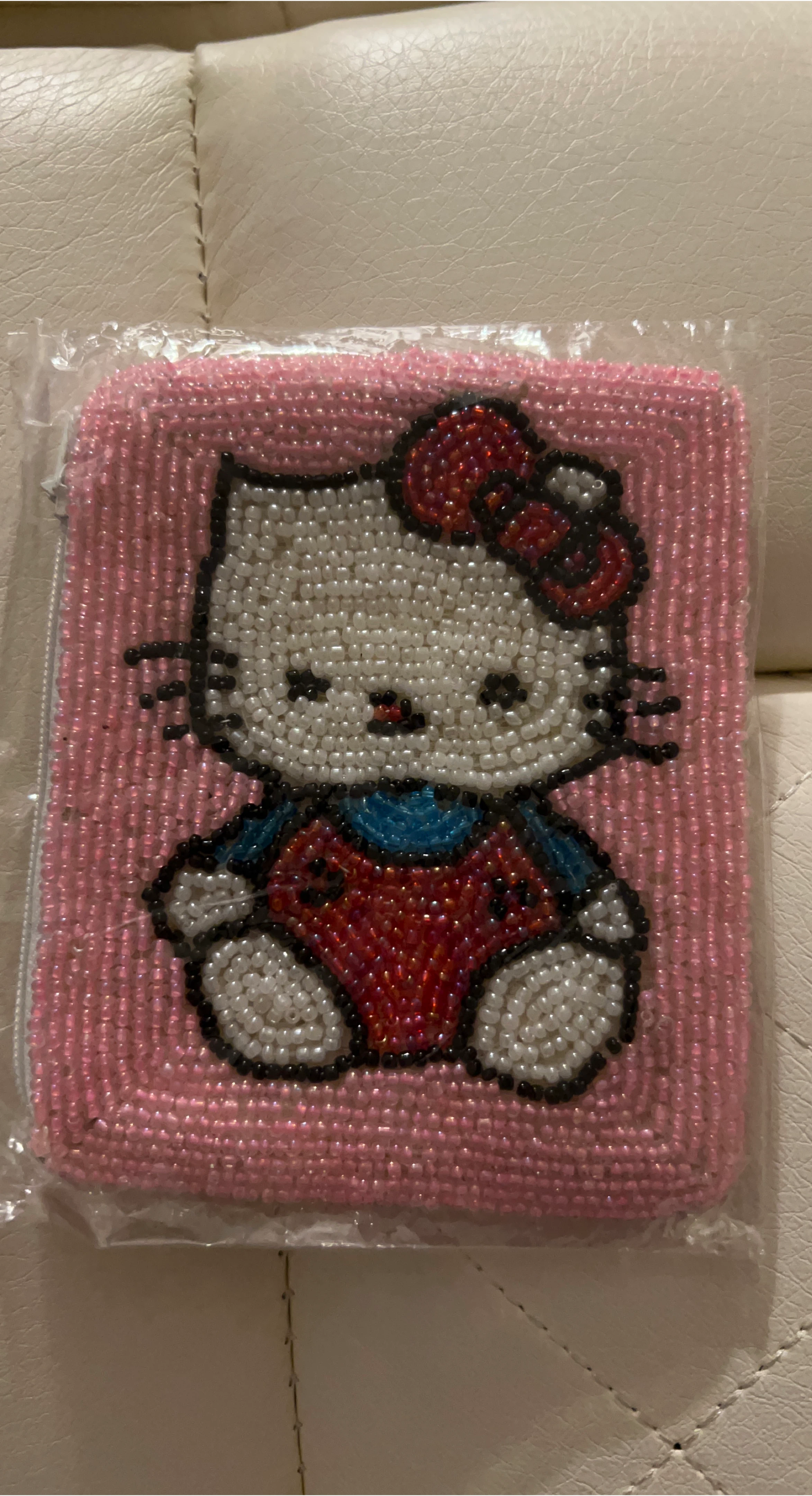 Hello Kitty Beaded Pink Coin Purse - New