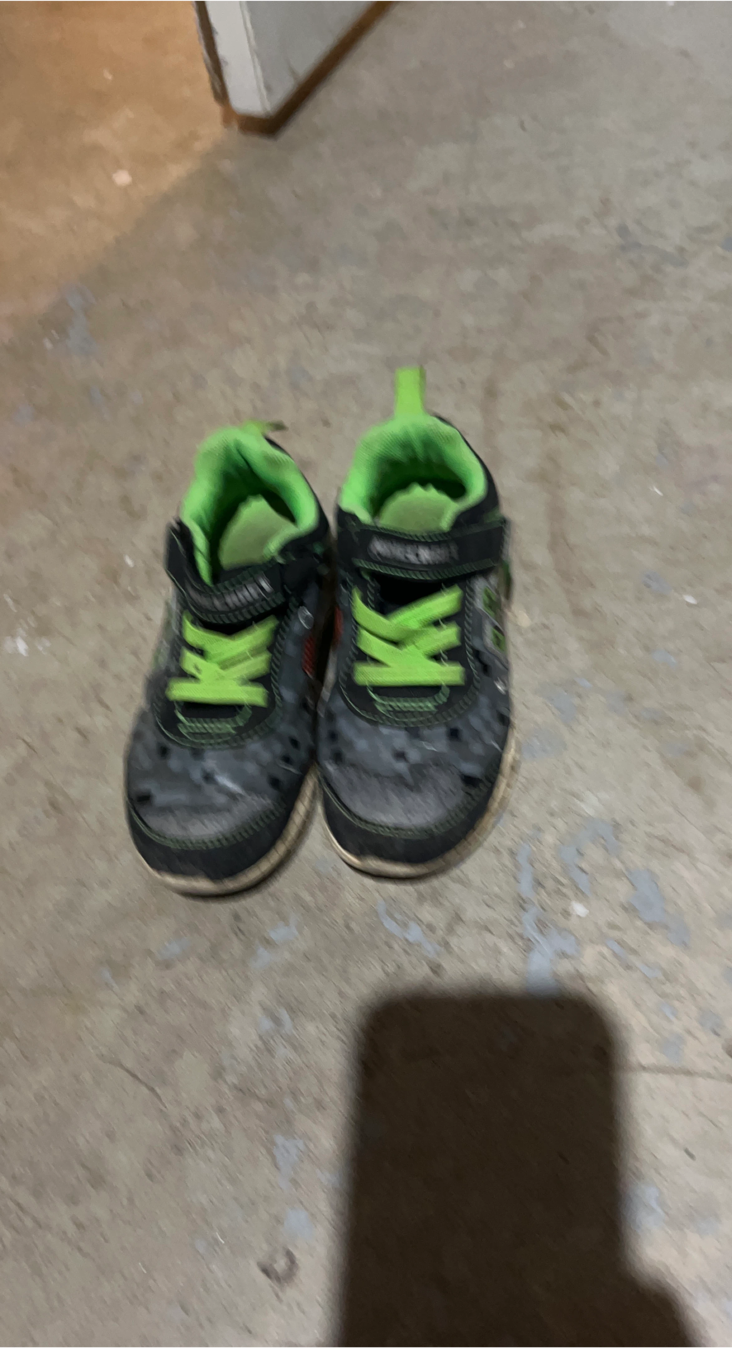 Minecraft Kids' Sneakers - Size Unknown