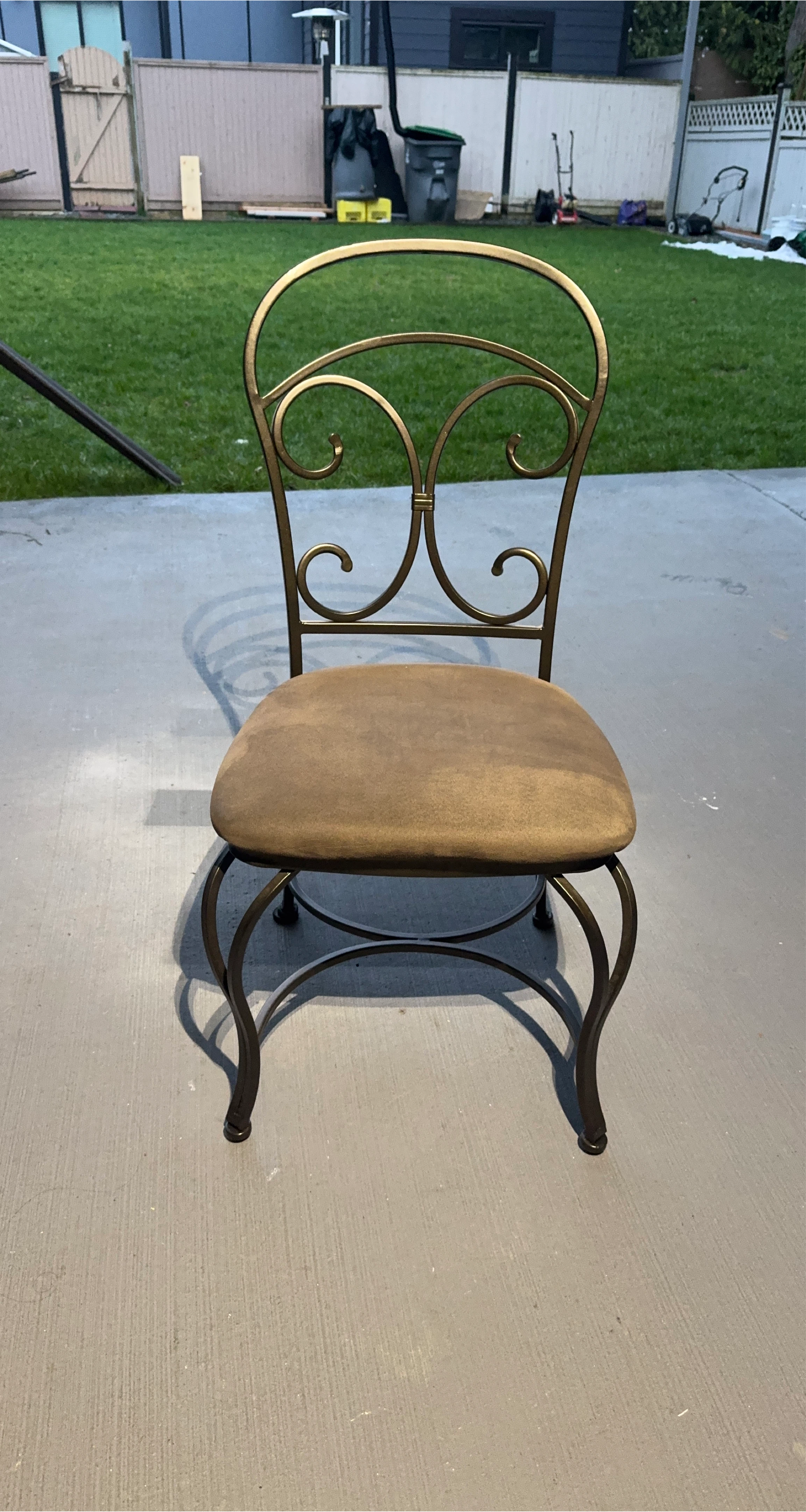 Brown Metal Frame Accent Chair #Cleanout