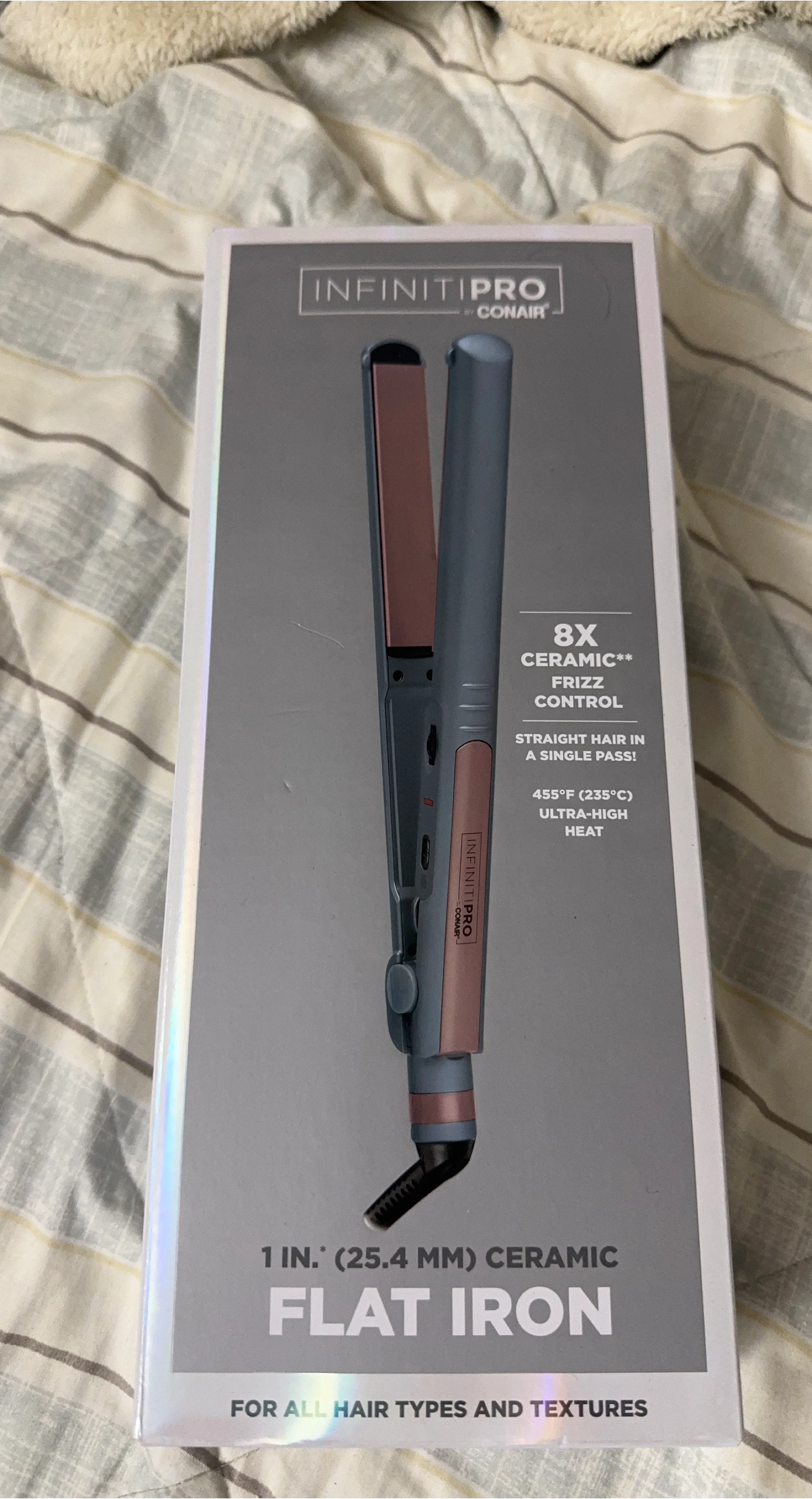 INFINITIPRO by CONAIR 1-inch Ceramic Flat Iron - NEW