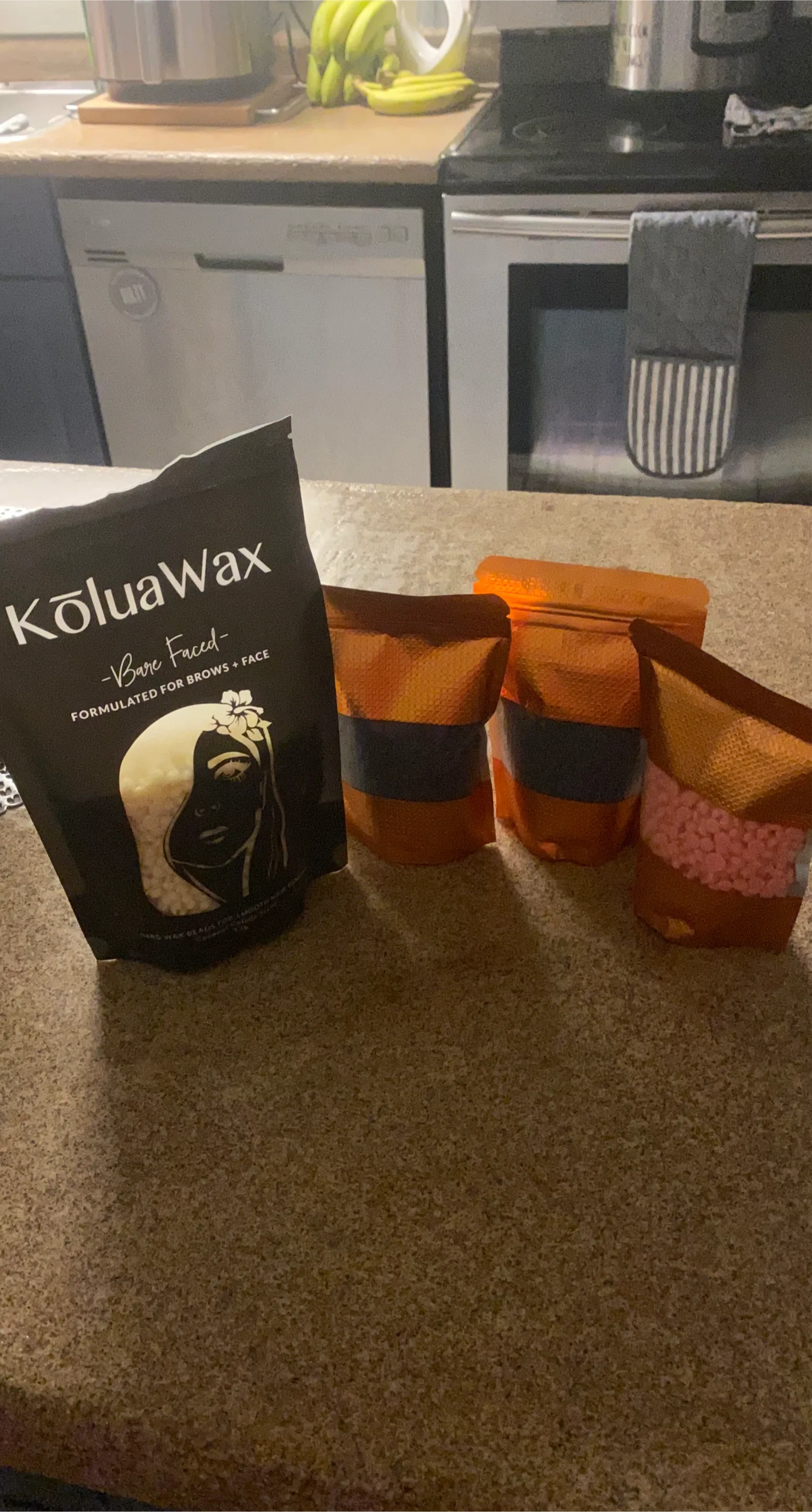 KoluaWax Bare Faced Wax Beads
