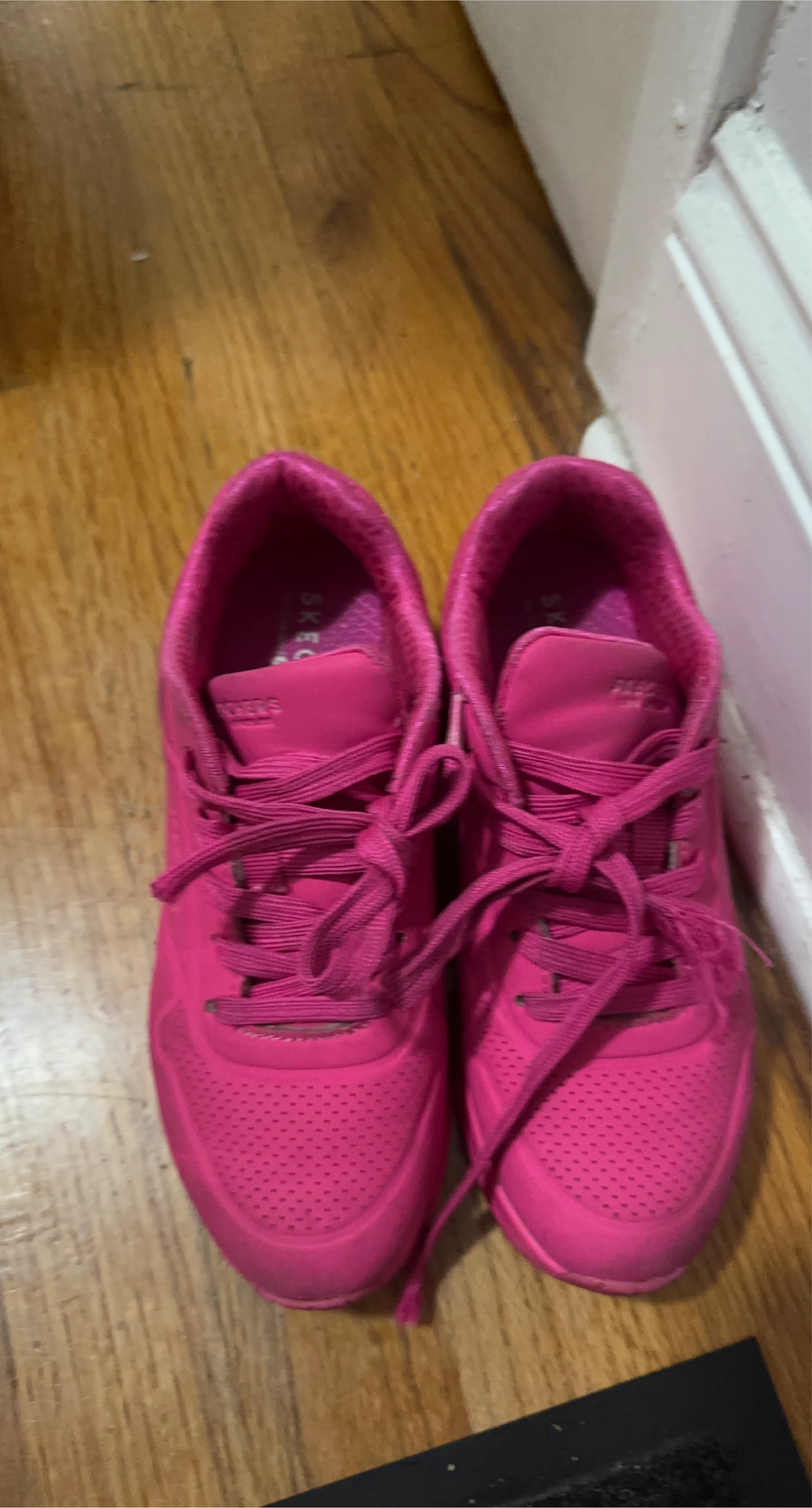 Skechers Pink Sneakers