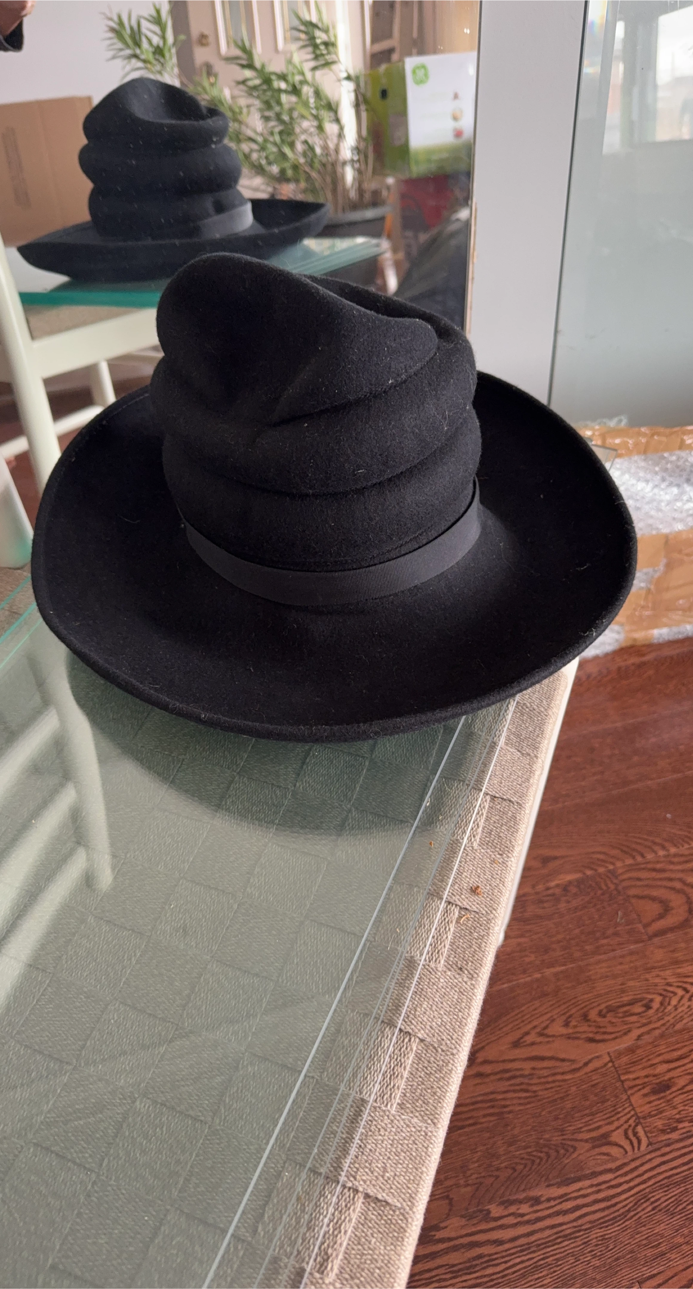 Fashion Line Black Wool Hat - Size 7