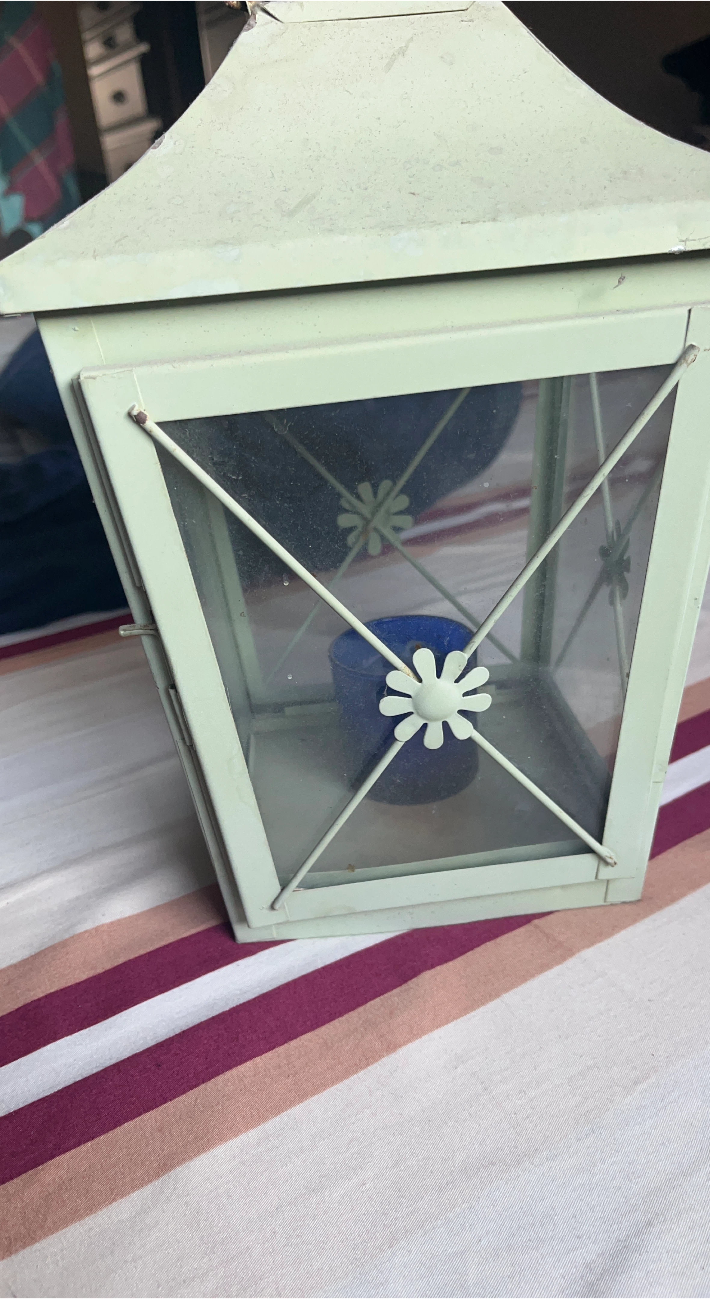 Decorative Metal Lantern - Light Green
