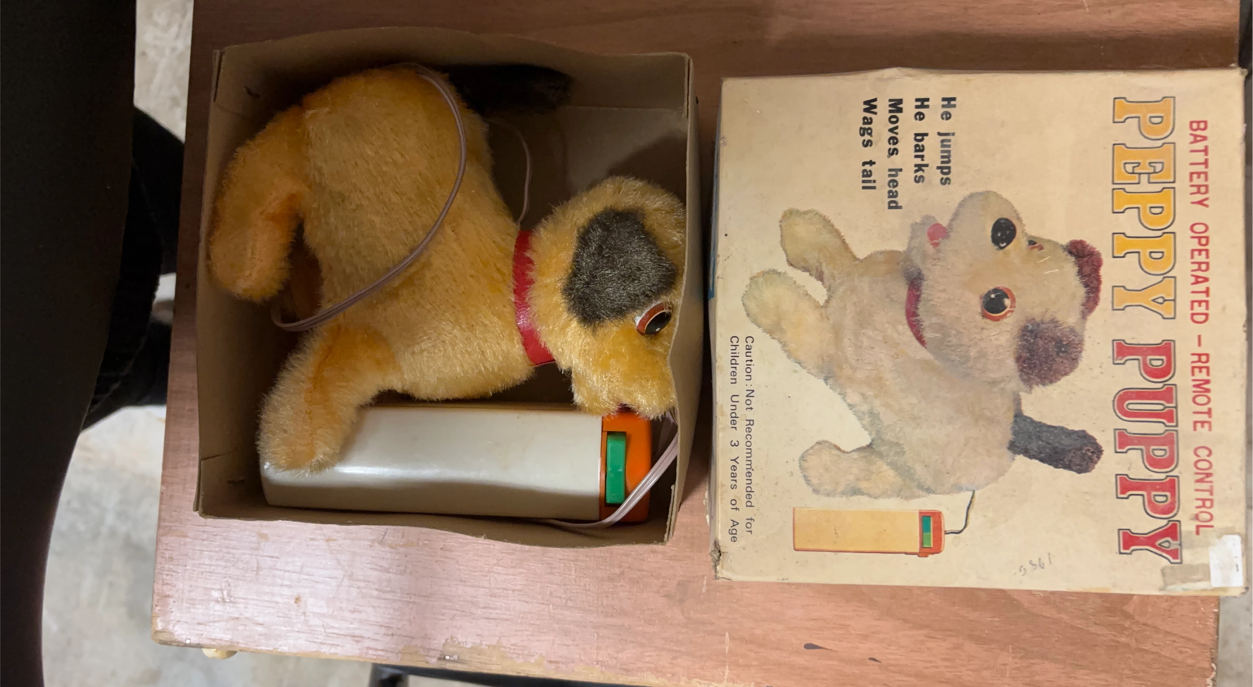 Vintage Peppy Puppy Battery Operated Remote Control Dog image indicator(1)