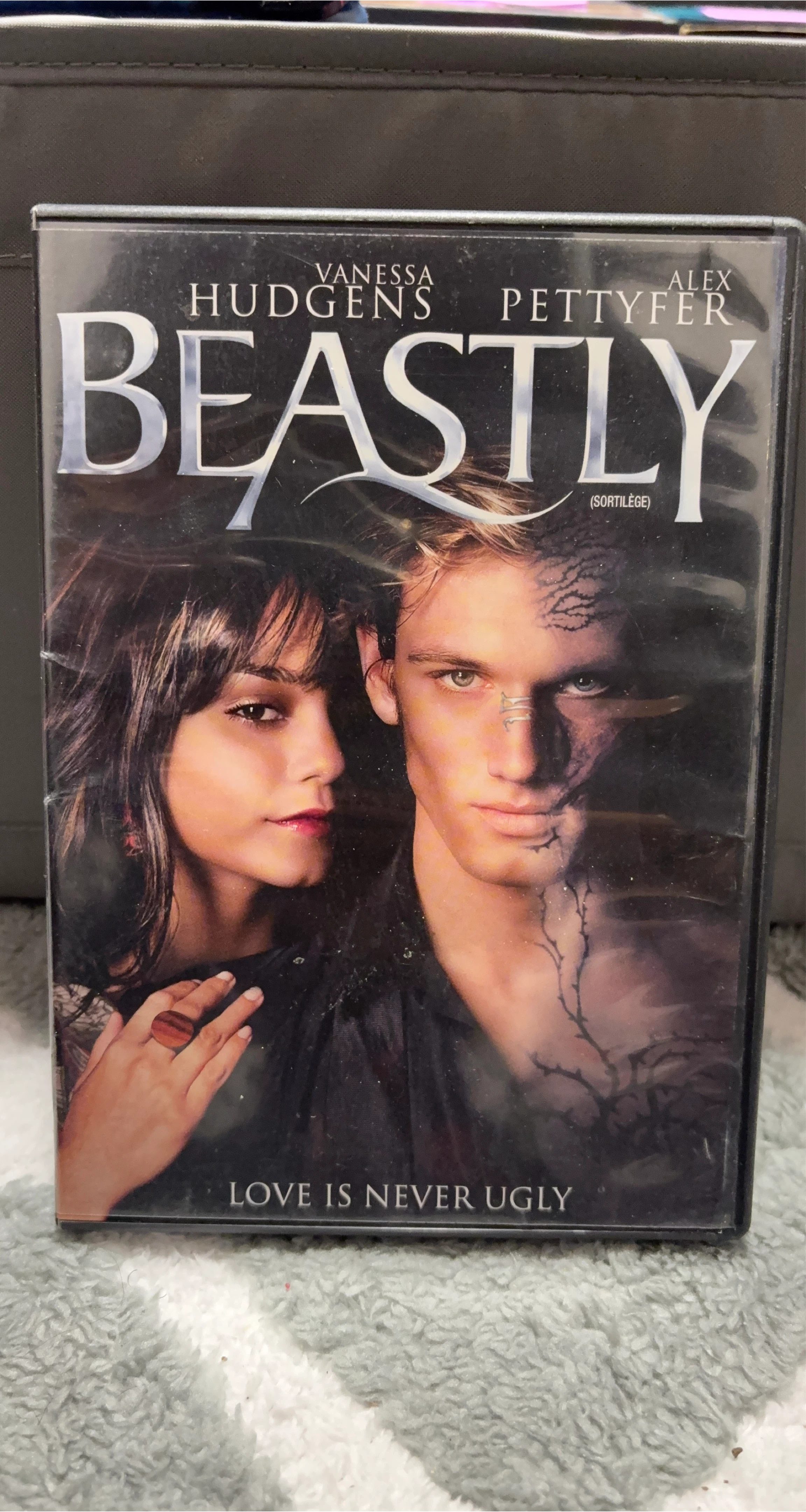Beastly DVD