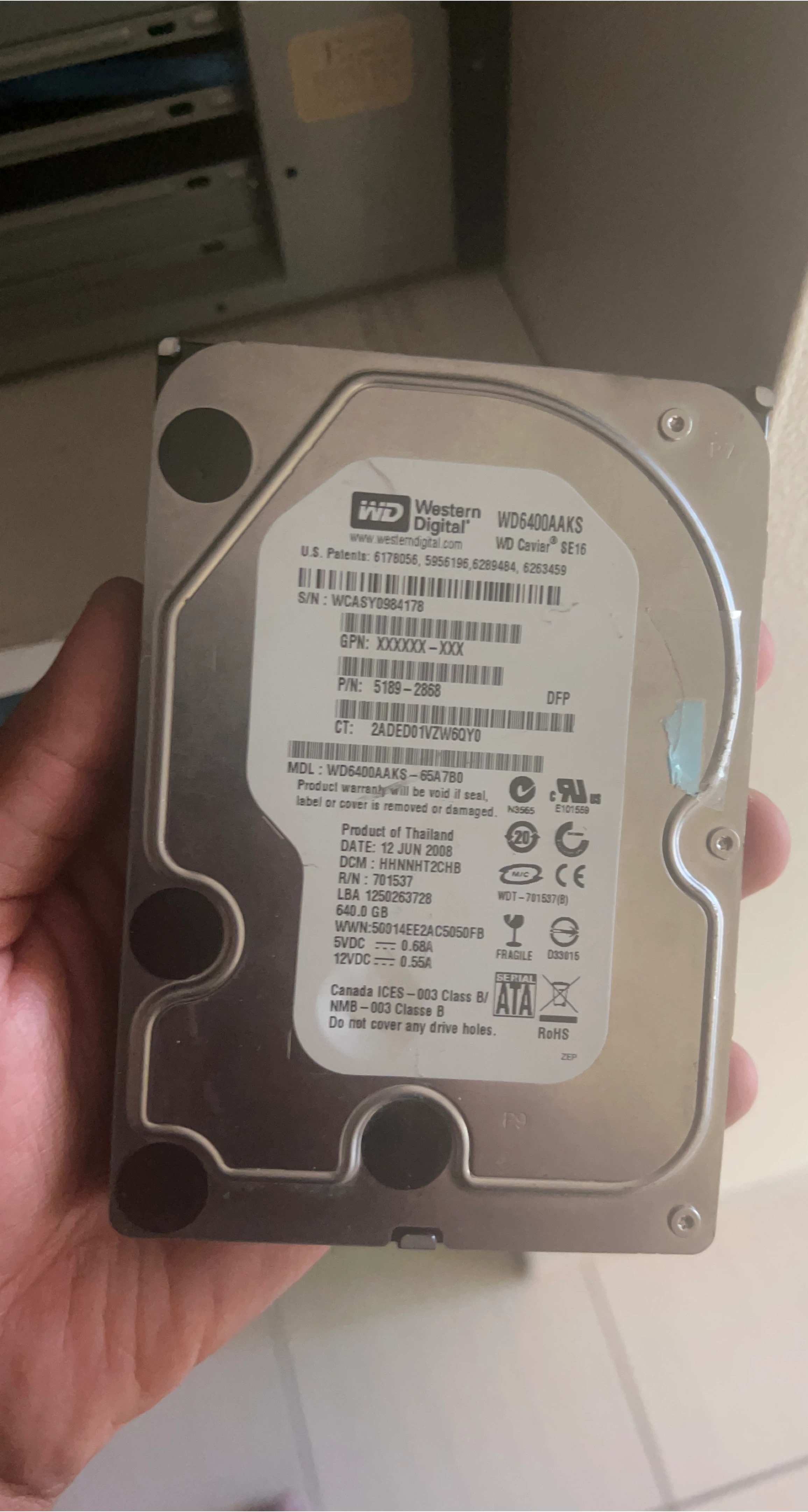 Western Digital WD6400AAKS 640GB Hard Drive