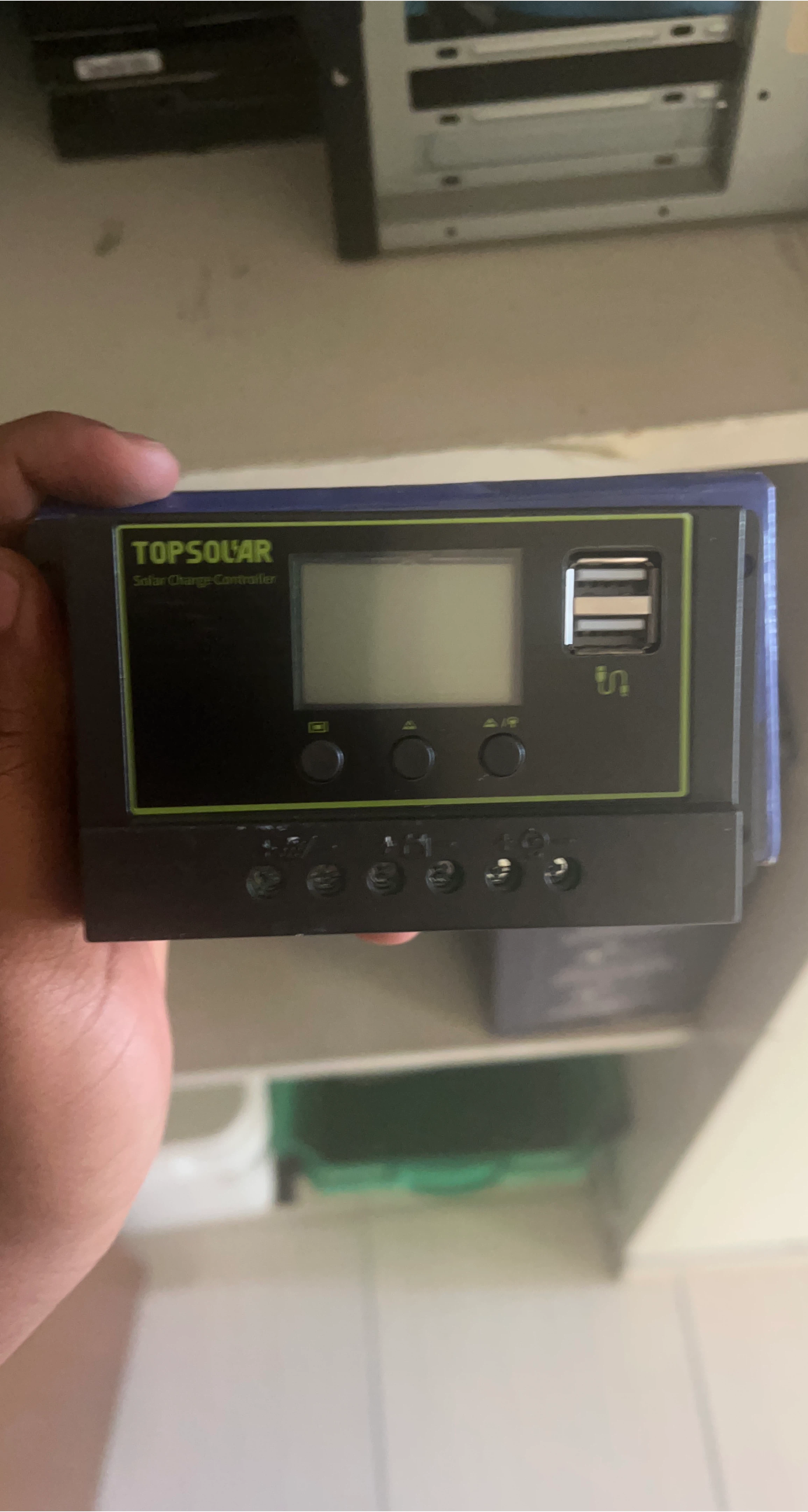 TOPSOLAR Solar Charge Controller