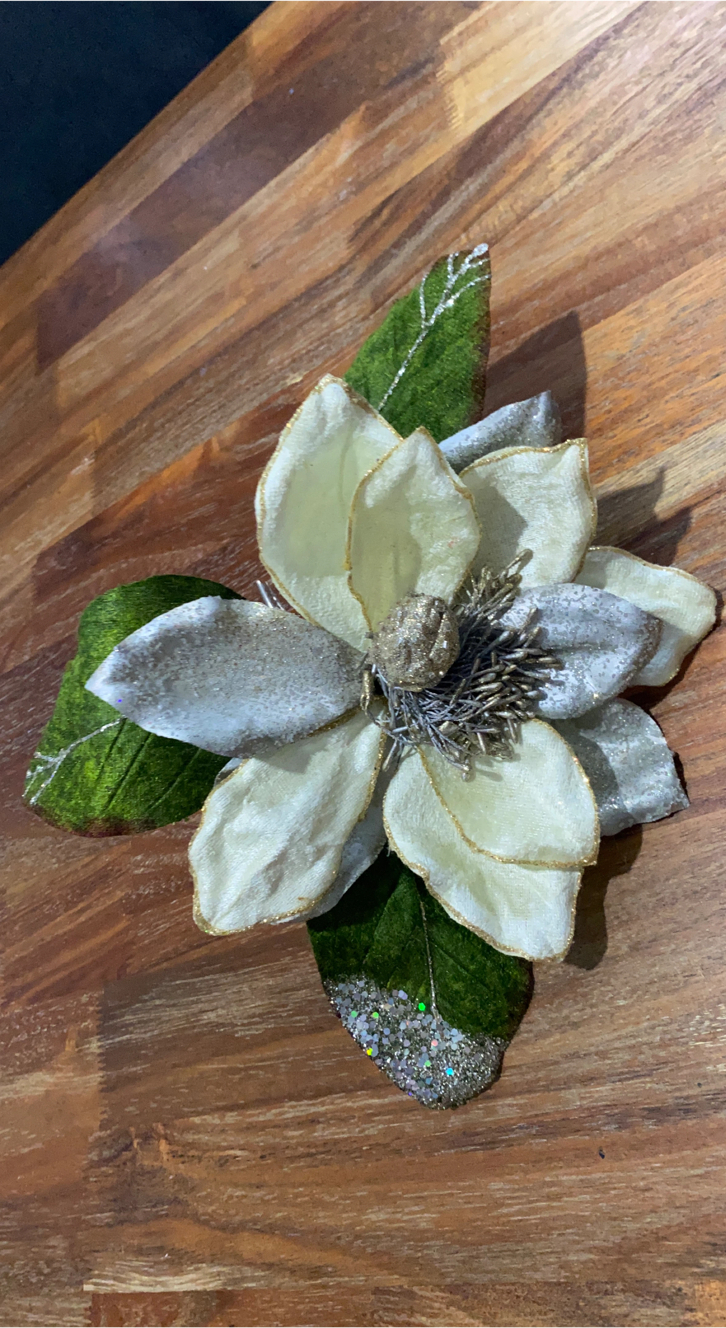 Artificial Magnolia Flower Clip