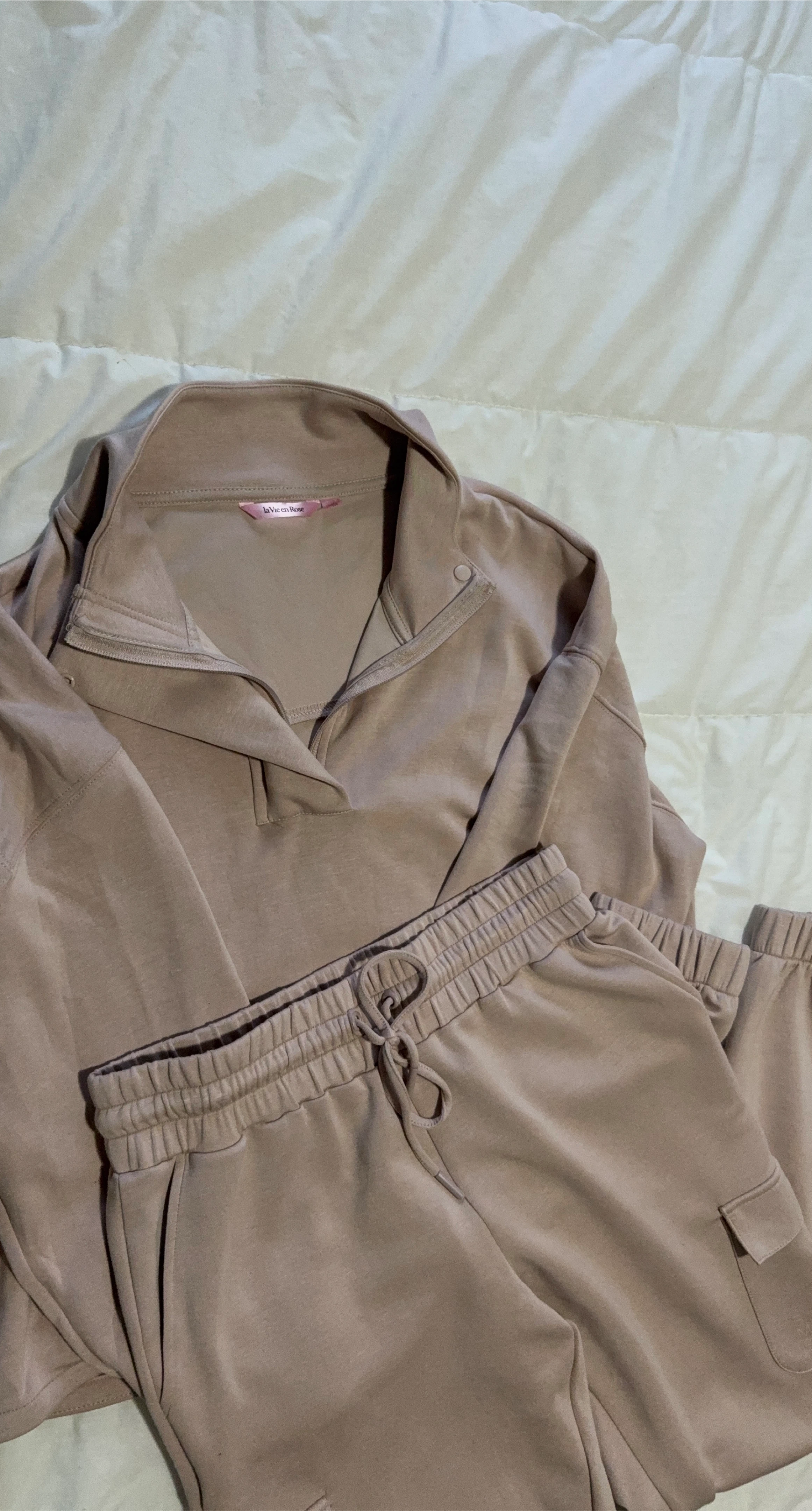 La Vie En Rose Loungewear Set - Size S/P