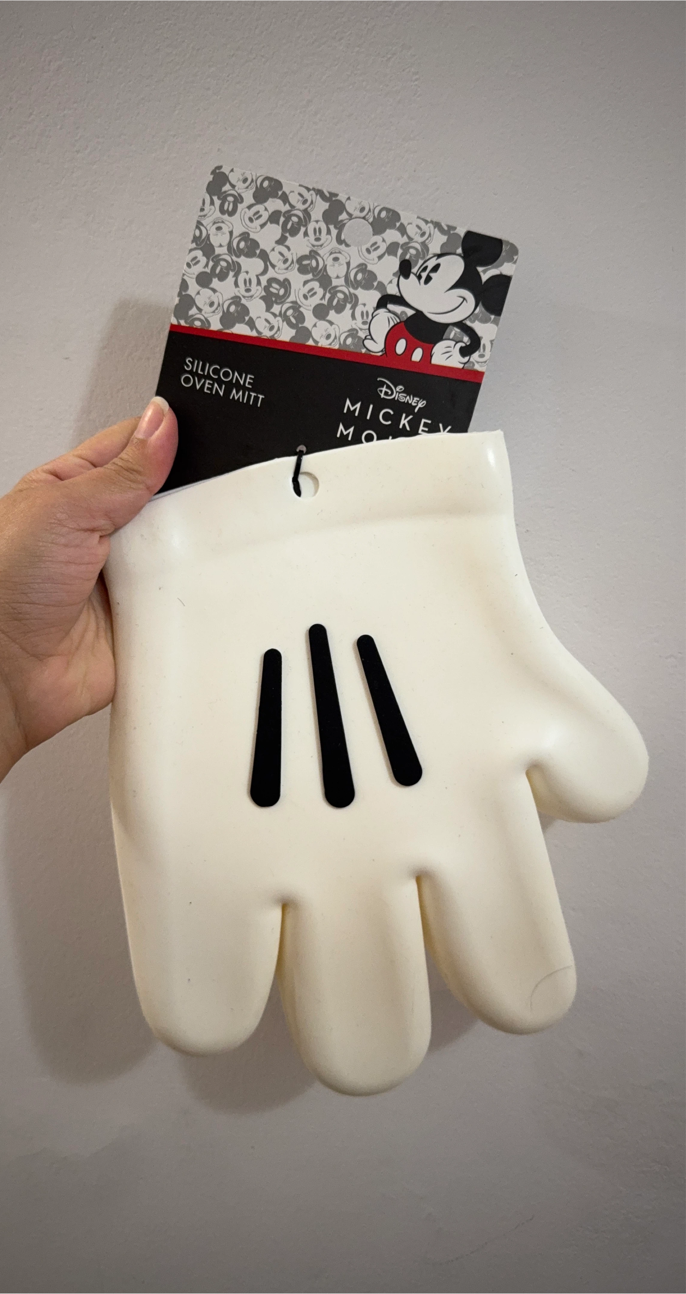 Disney Silicone over Mitt - MICKEY MOUSE