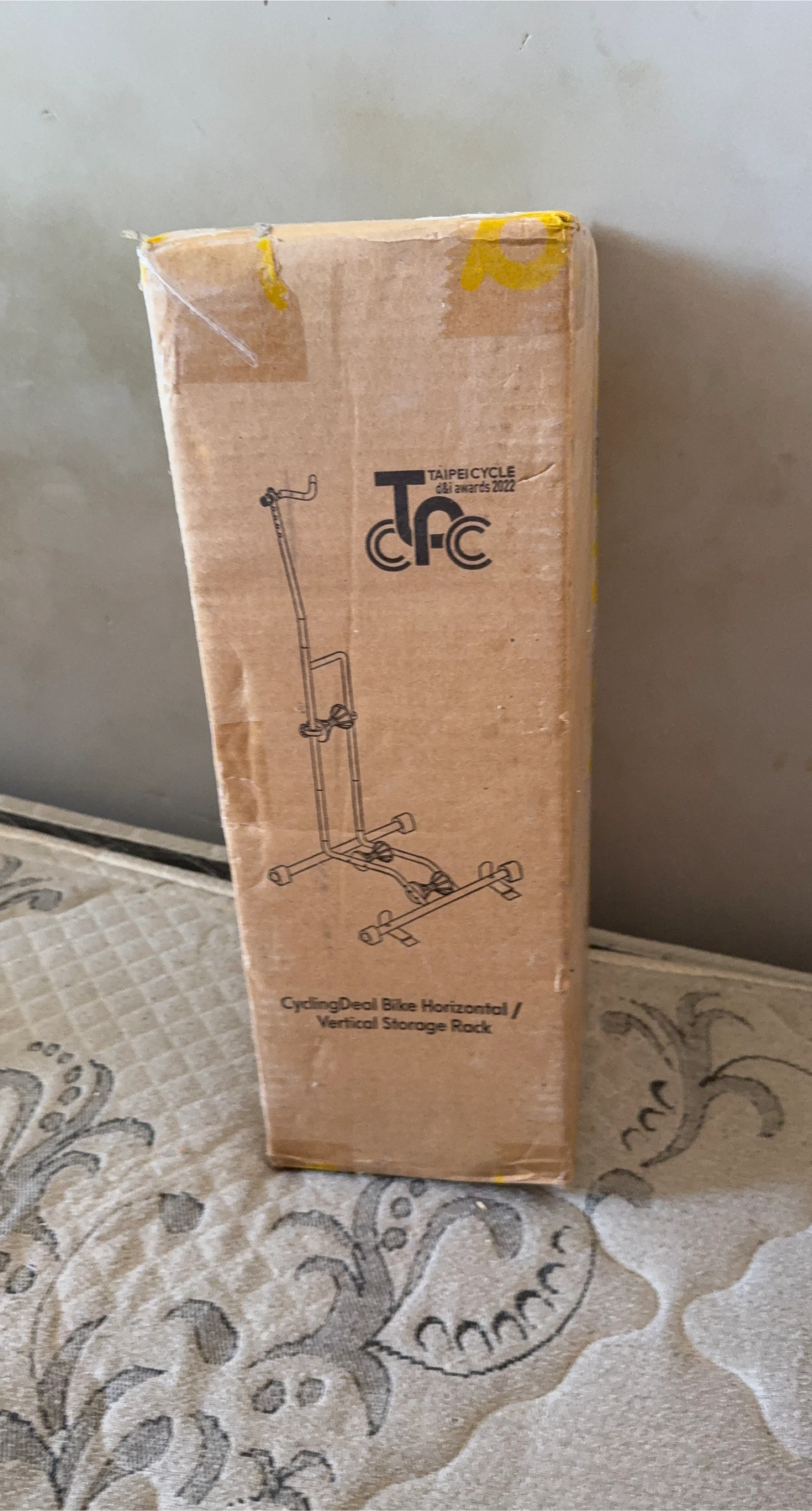 CyclingDeal Bike Horizontal/Vertical Storage Rack