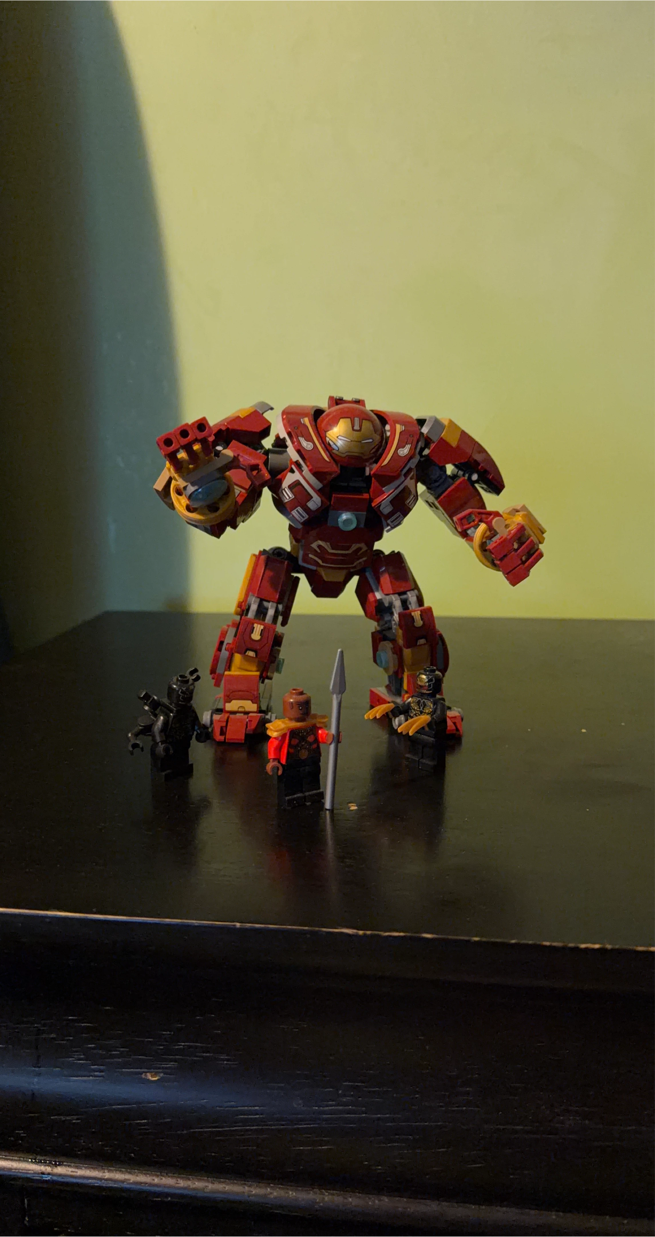 LEGO Marvel 76247 The Hulkbuster: Battle of Wakanda