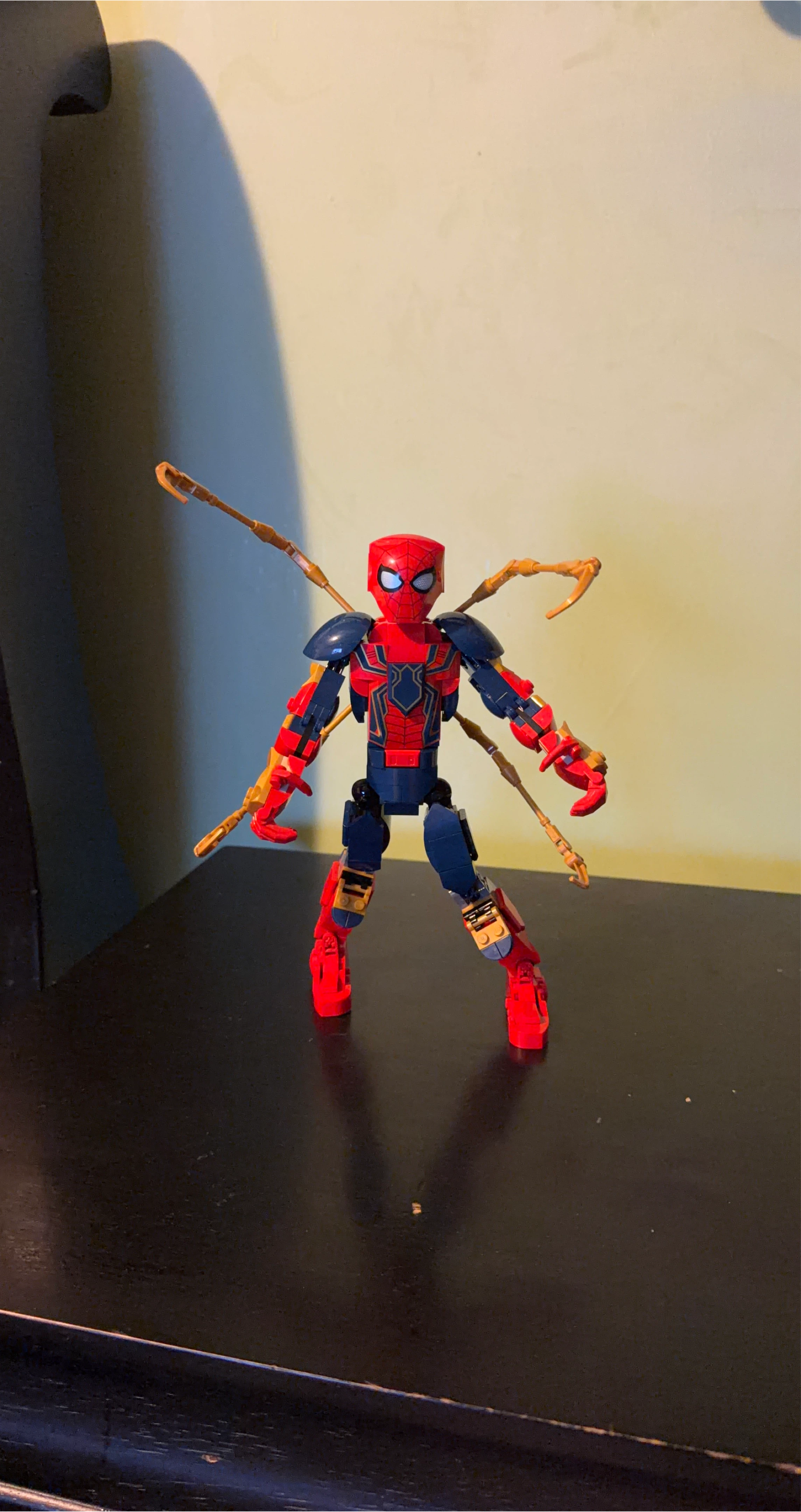 LEGO Marvel Iron Spider-Man Construction Figure 76298