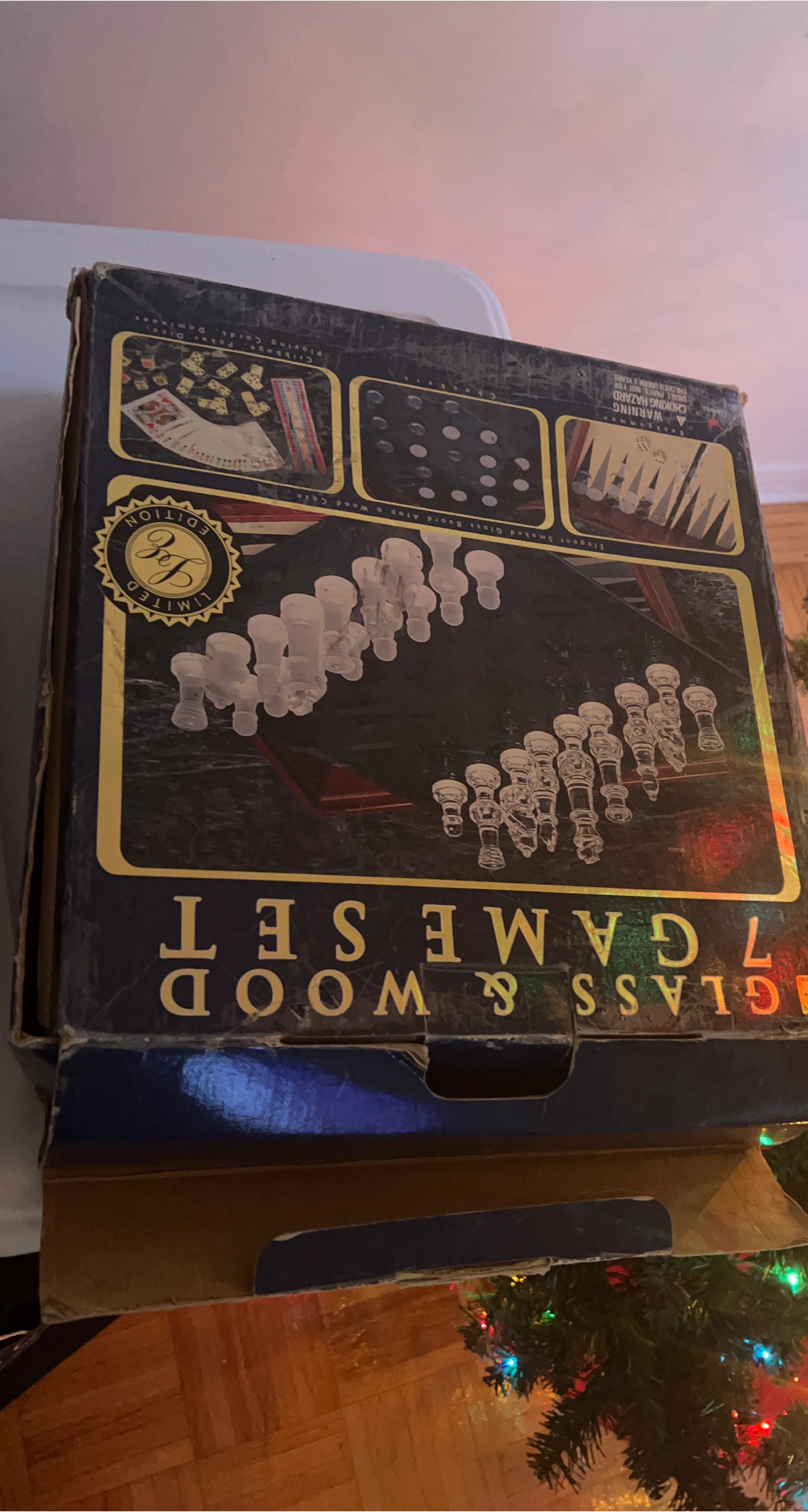 Glass & Wood 7 Game Set - Limited Edition image indicator(2)