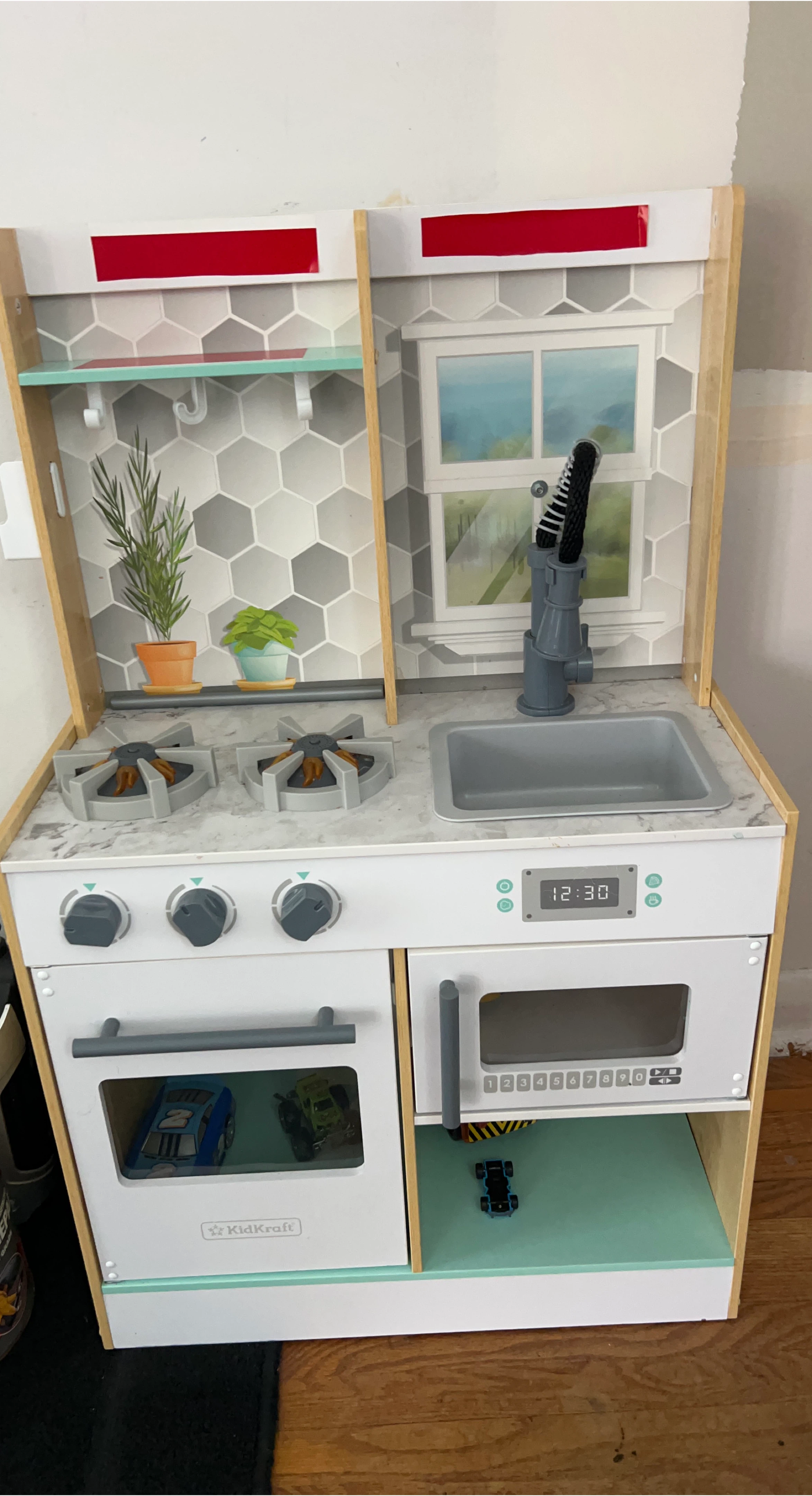 #CLEANOUT KidKraft Wooden Play Kitchen
