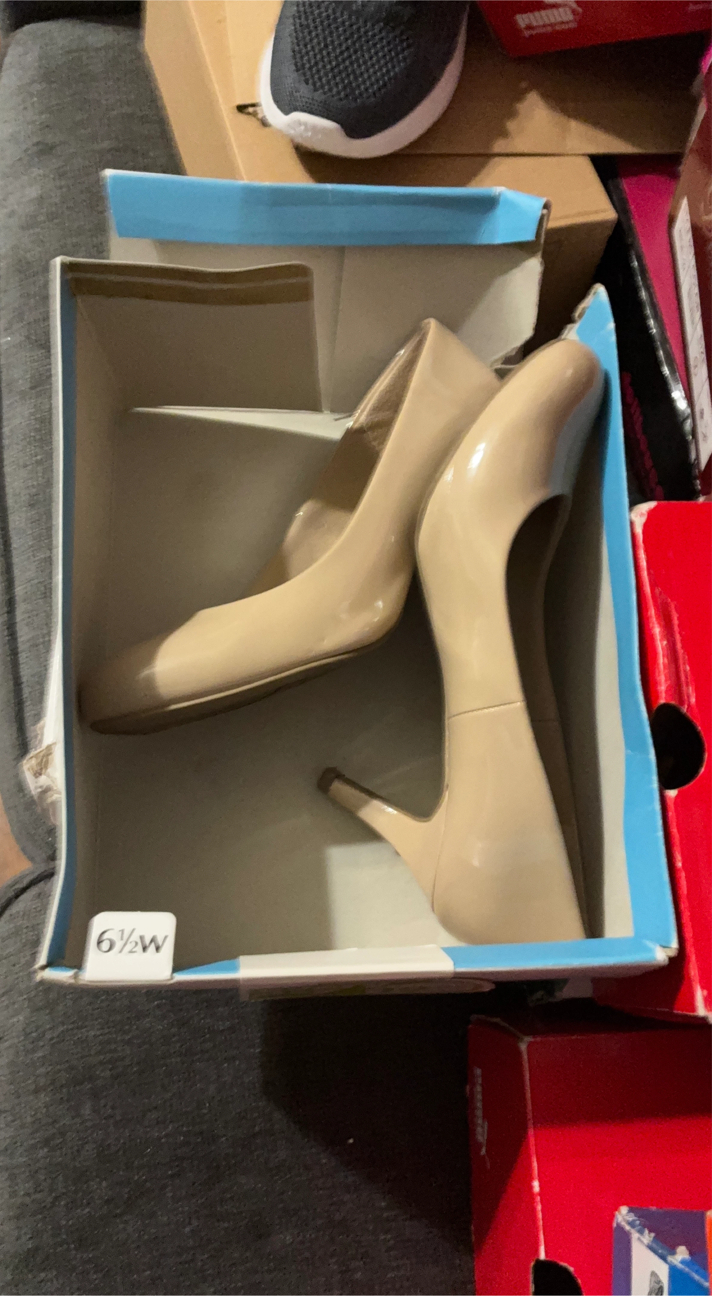 Nude Heels - Size 6 1/2 W