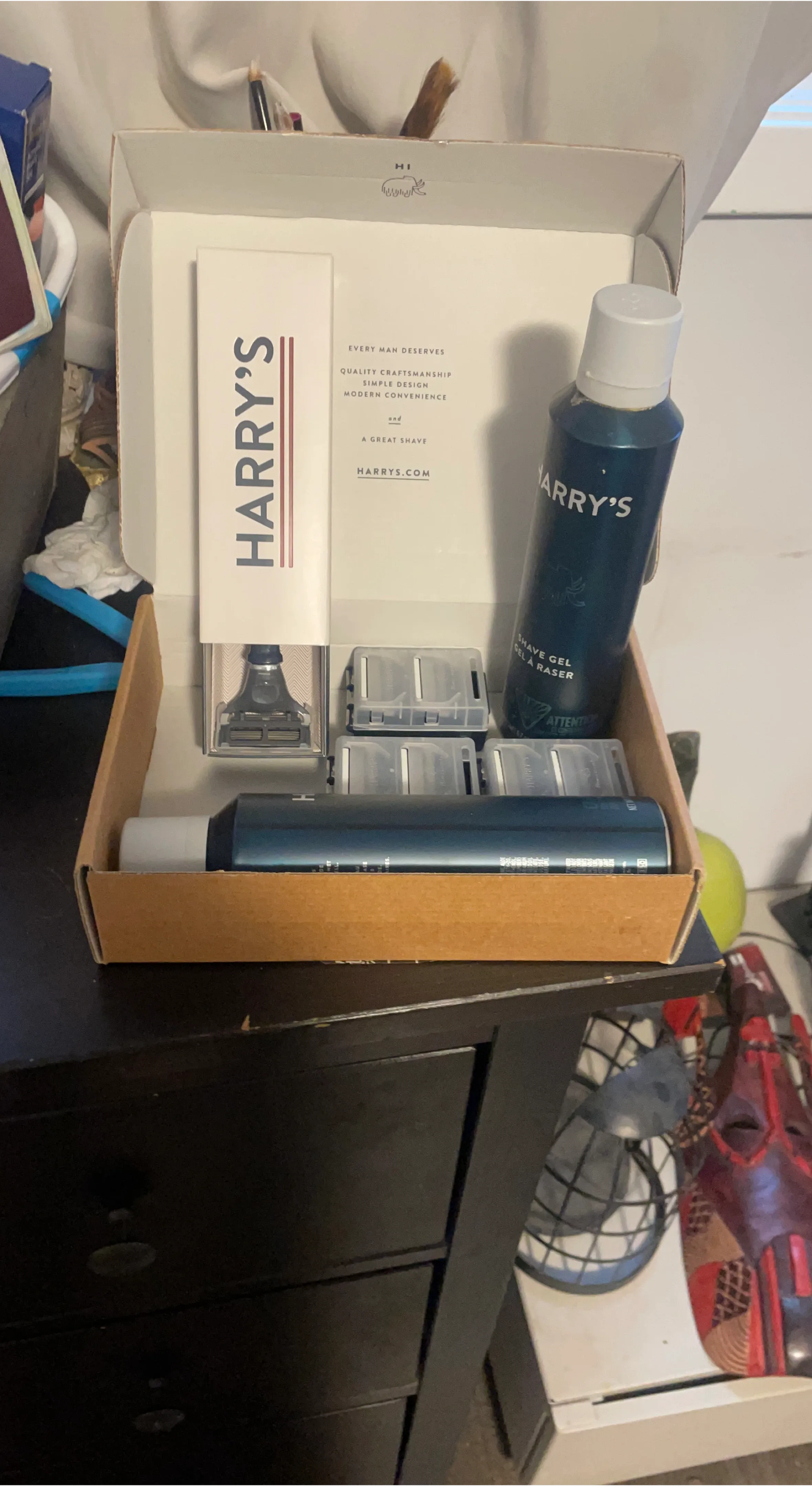 Harry's Razor Set with Shave Gel