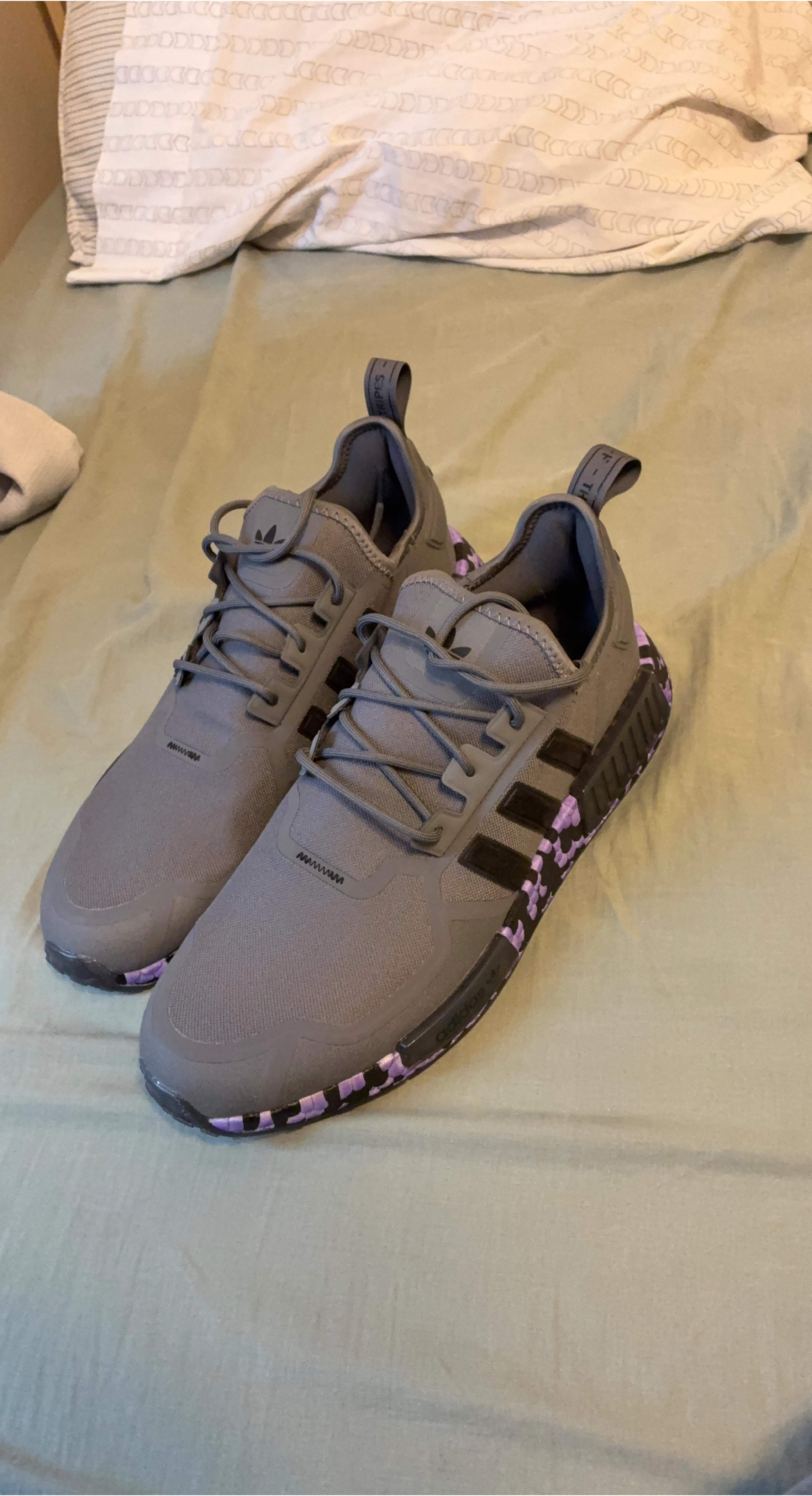 Adidas NMD R1 Grey/Purple Camo Shoes