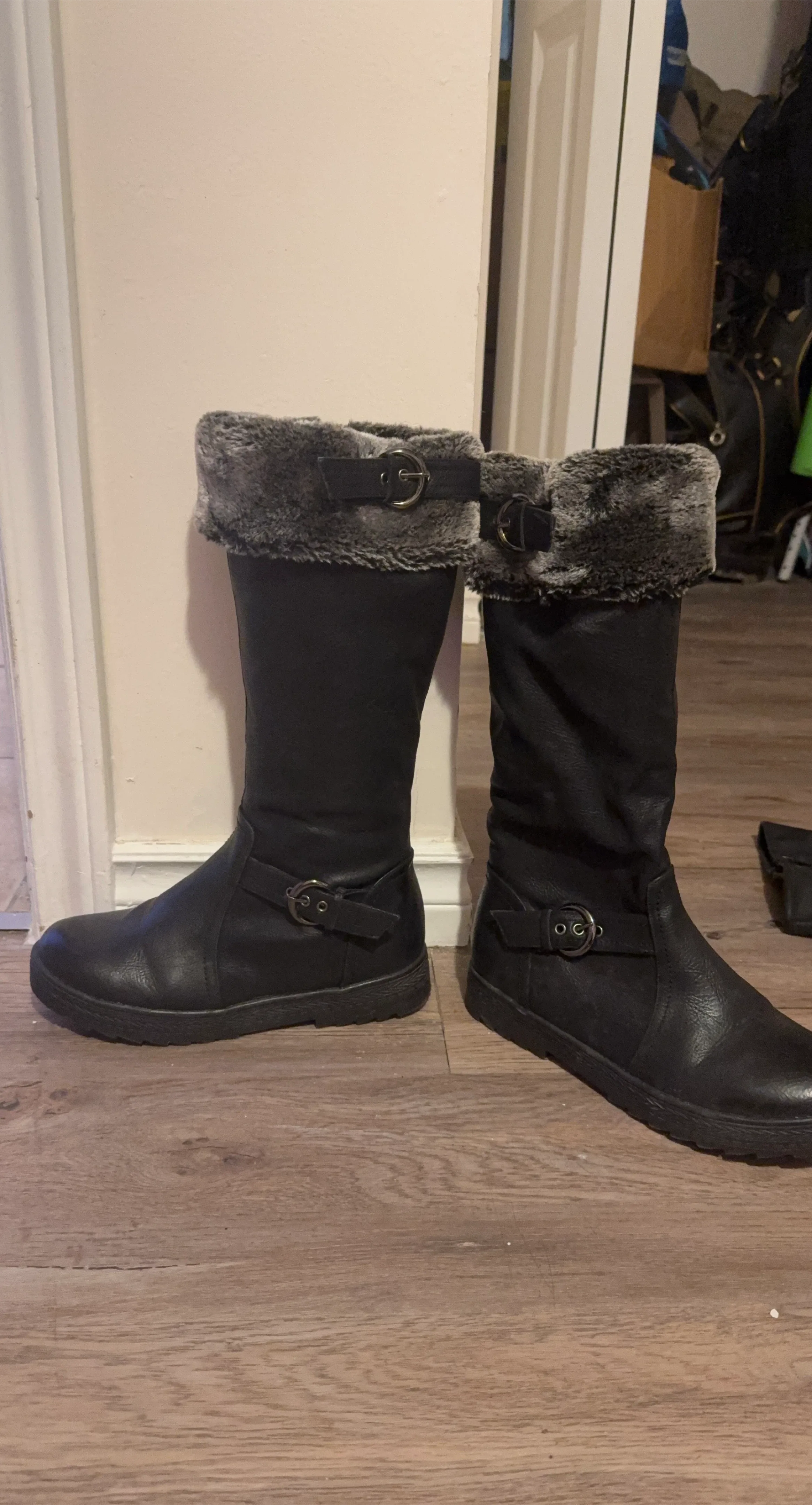Black Leather Boots with Faux Fur Trim